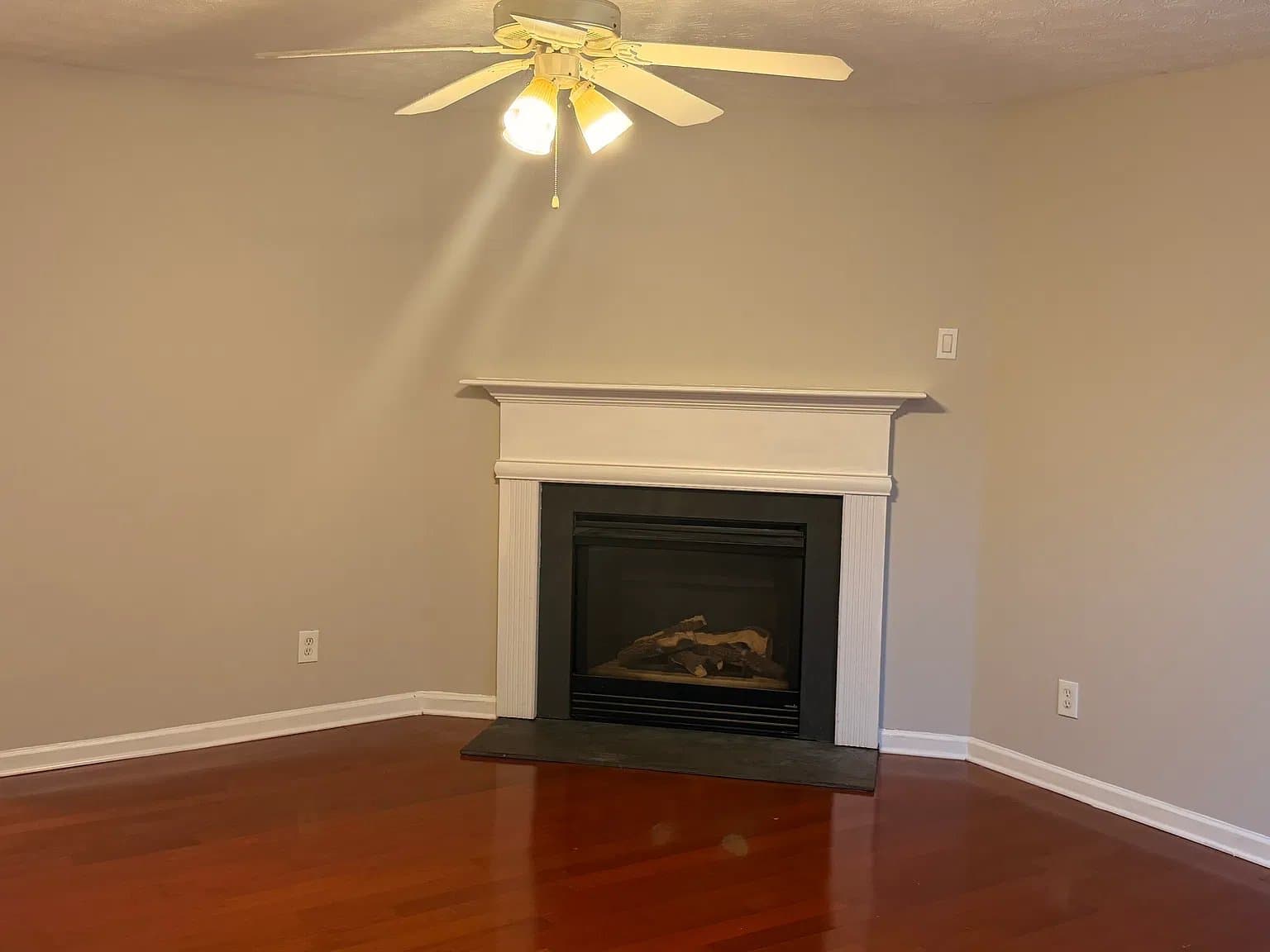Lawrenceville House: 305 Springhaven Rd