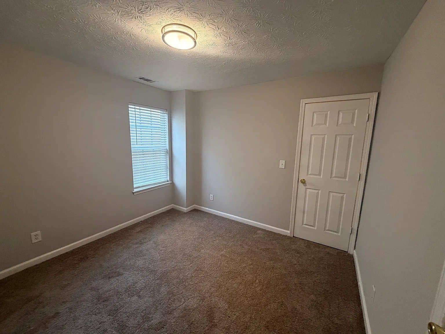 Lawrenceville House: 305 Springhaven Rd