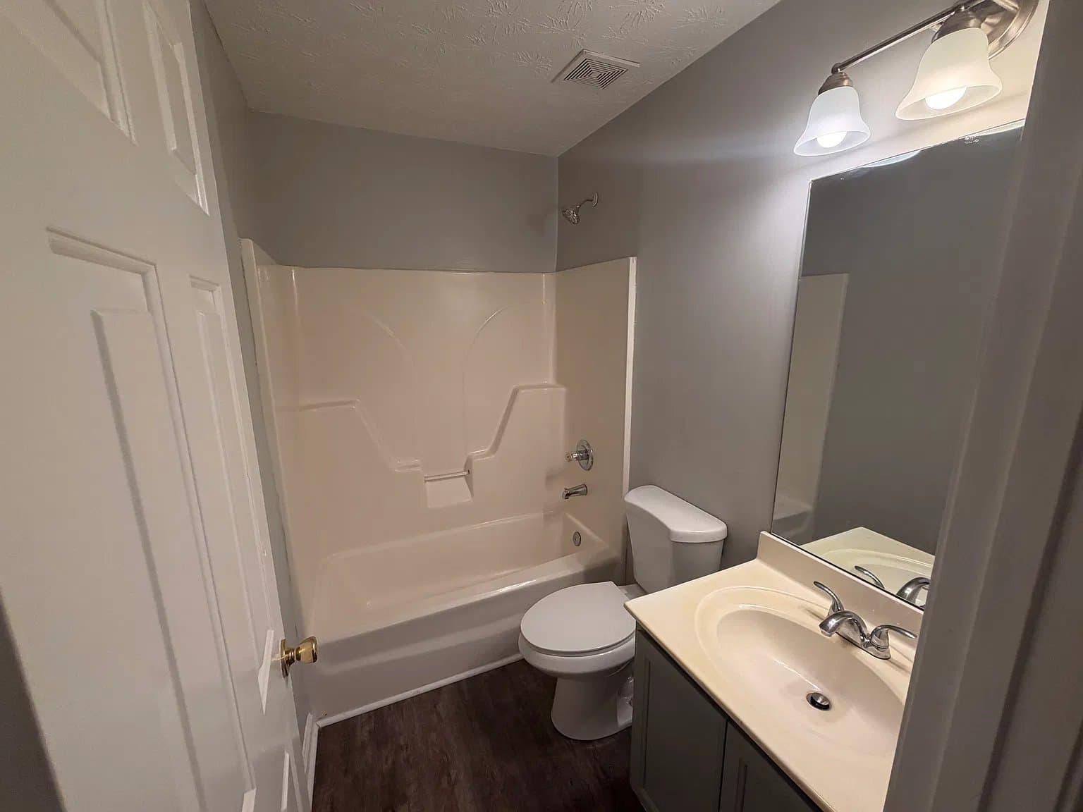 Lawrenceville House: 305 Springhaven Rd