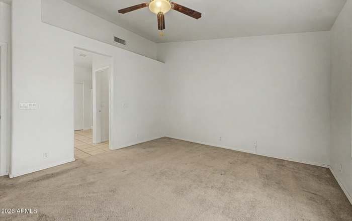 Glendale House: 6657 N 77th Dr