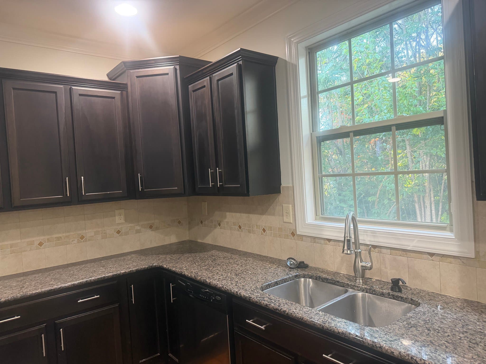 Raleigh House: 5321 Orabelle Ct
