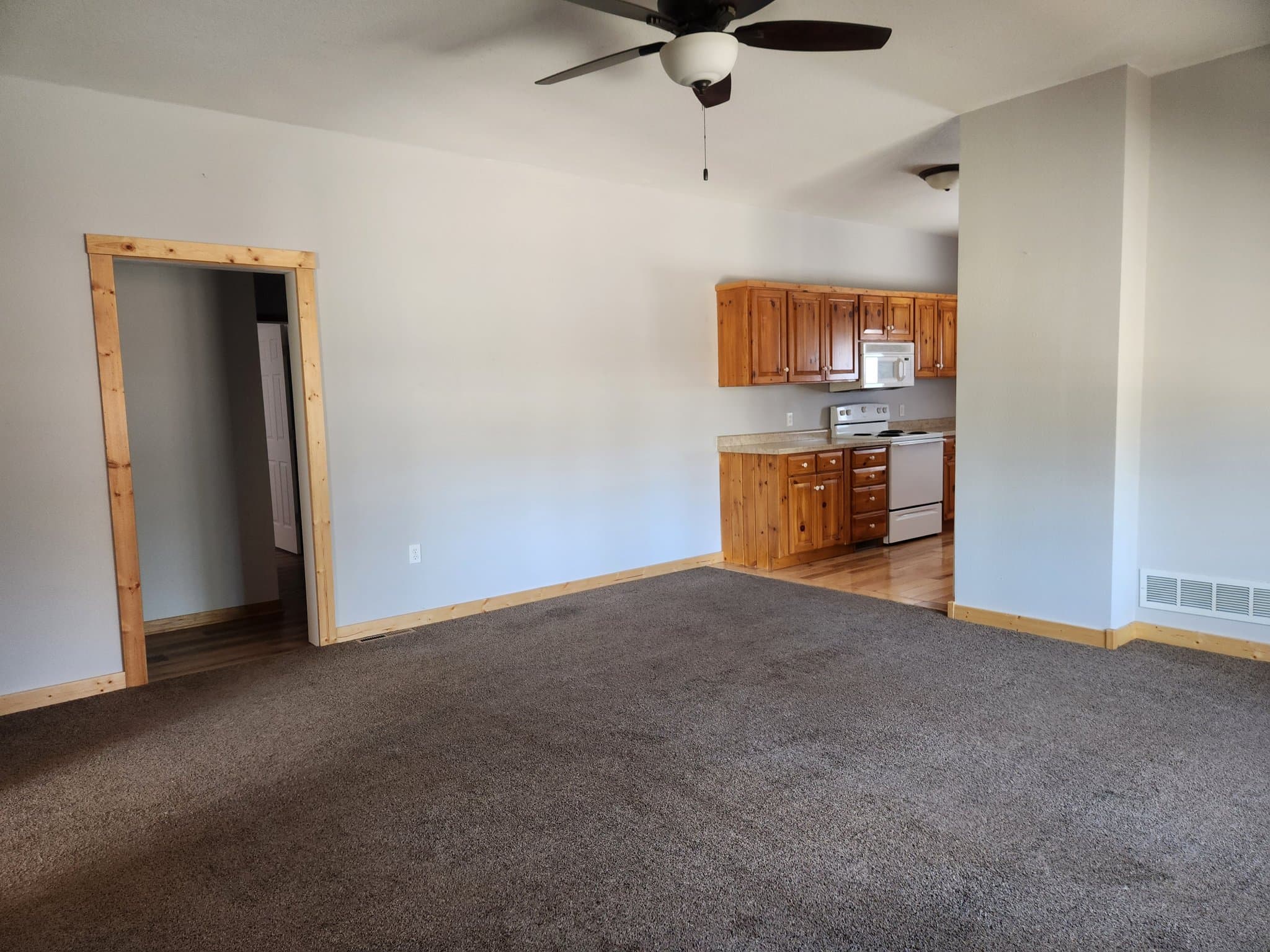 Crosslake Townhome: 13978 Daggett Bay Rd