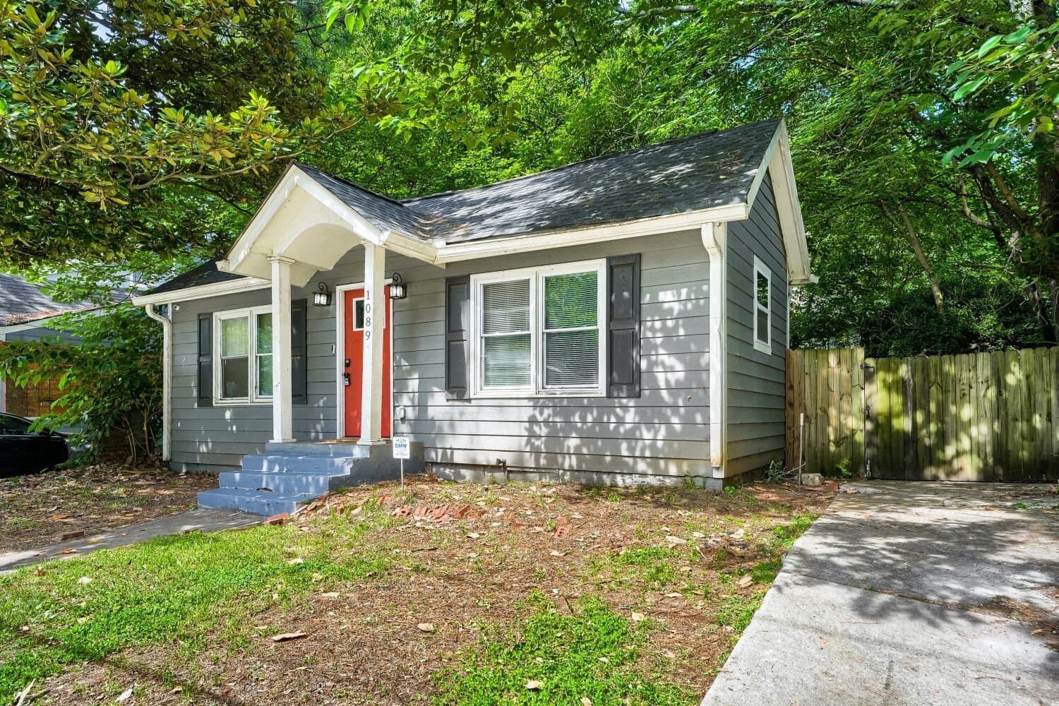 Atlanta House: 908 McDaniel St SW