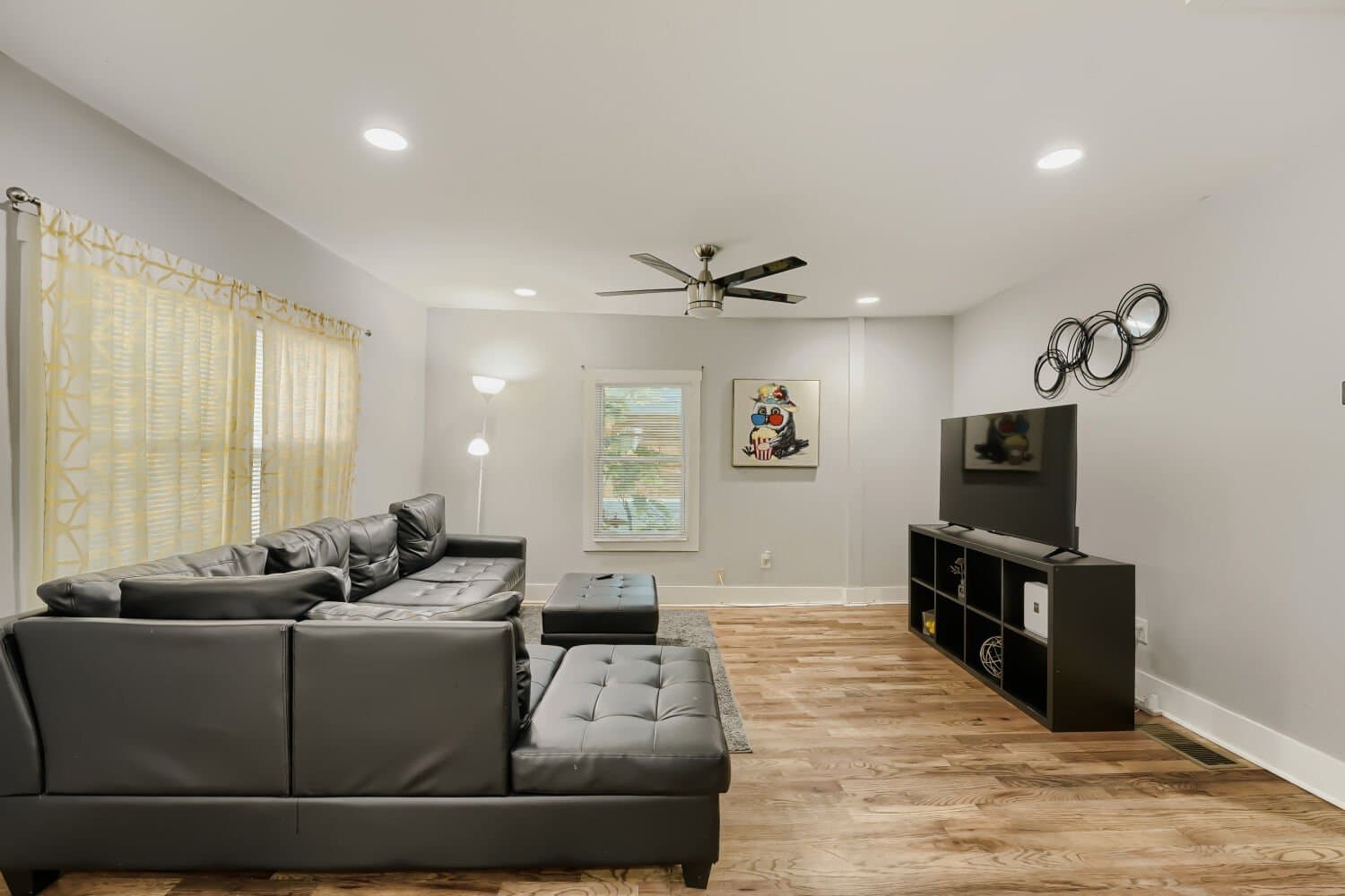 Atlanta House: 908 McDaniel St SW