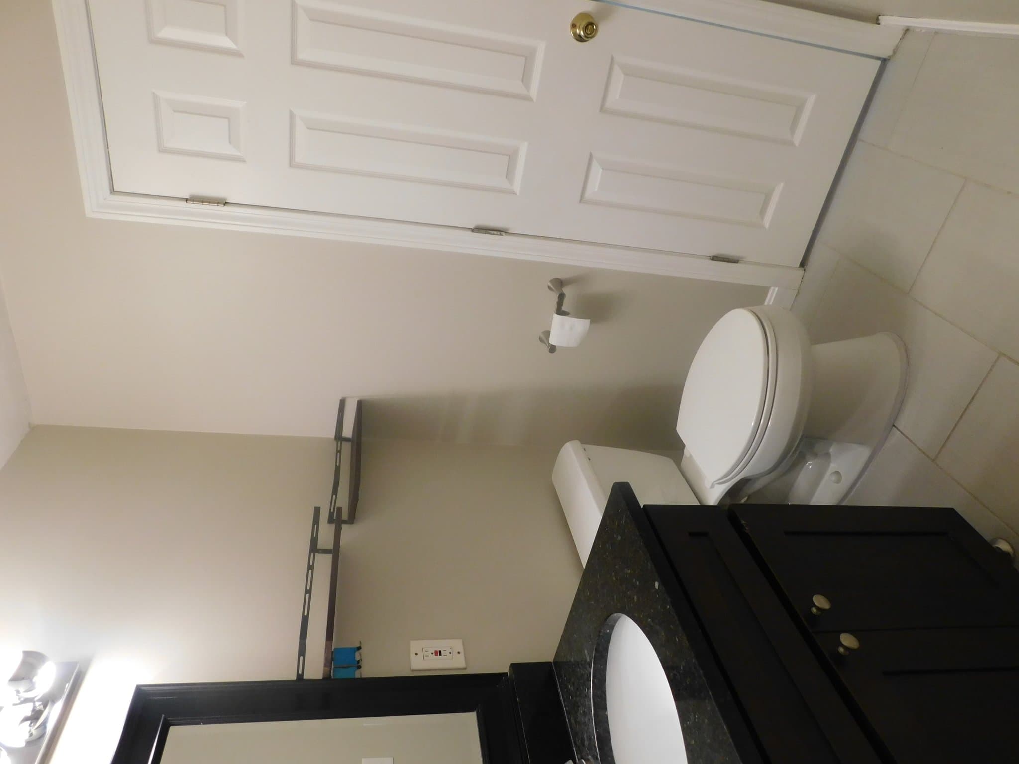 Worcester Apartment: 42 Perry Ave