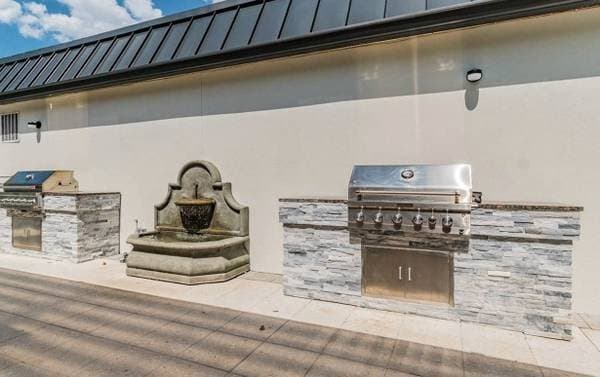 Tampa Apartment: 115 S Lois Ave