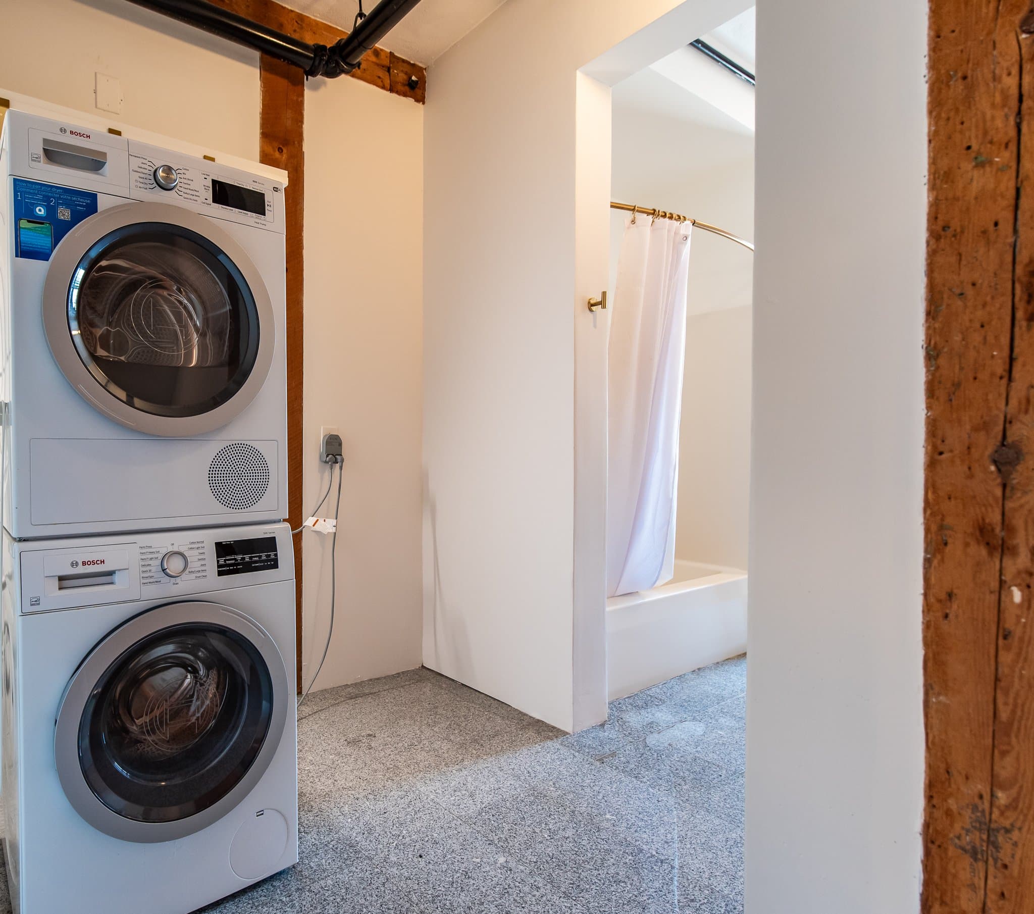 Providence Apartment: 407 Pine St