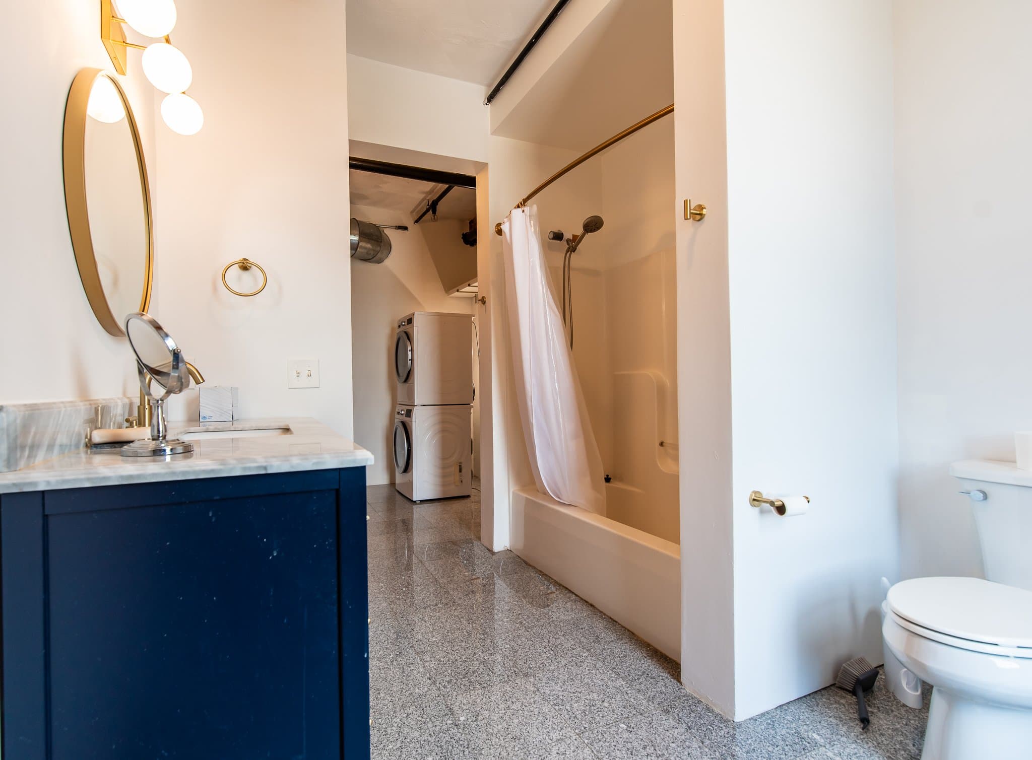 Providence Apartment: 407 Pine St