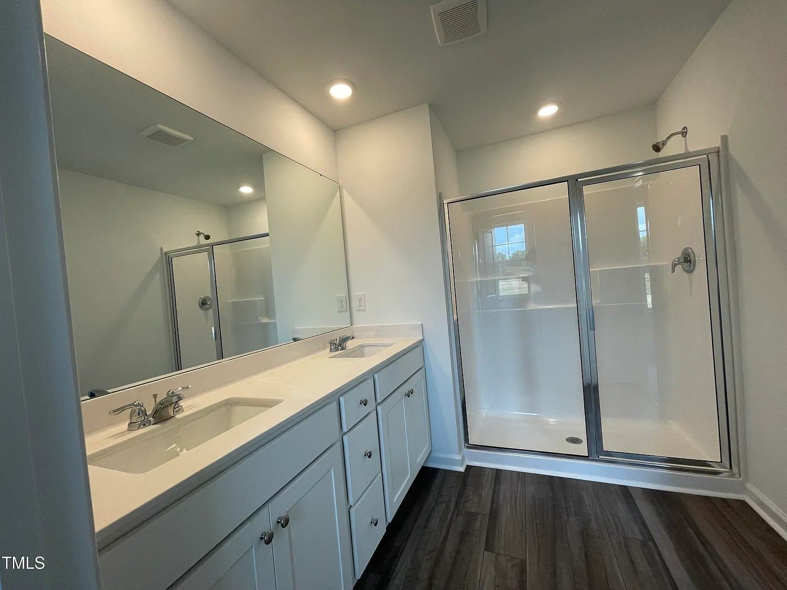 Smithfeild Townhome: 169 Lundy Ln