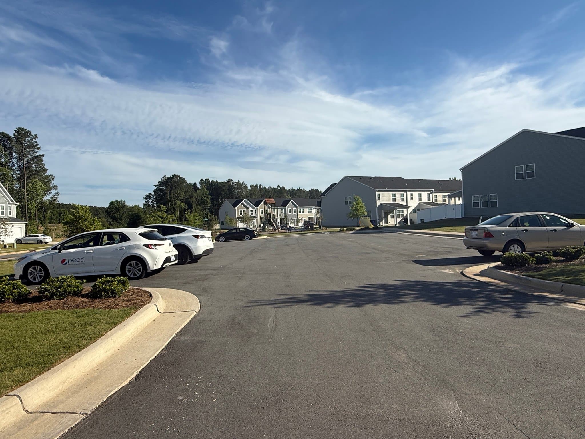 Smithfeild Townhome: 169 Lundy Ln