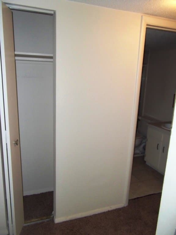 Springfield Apartment: 1230 E McDaniel St