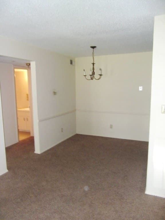 Springfield Apartment: 1230 E McDaniel St