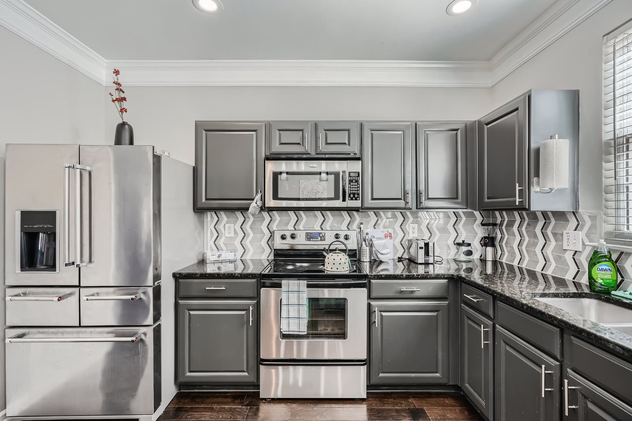 Tucker Townhome: 6294 Spring Knoll Ct