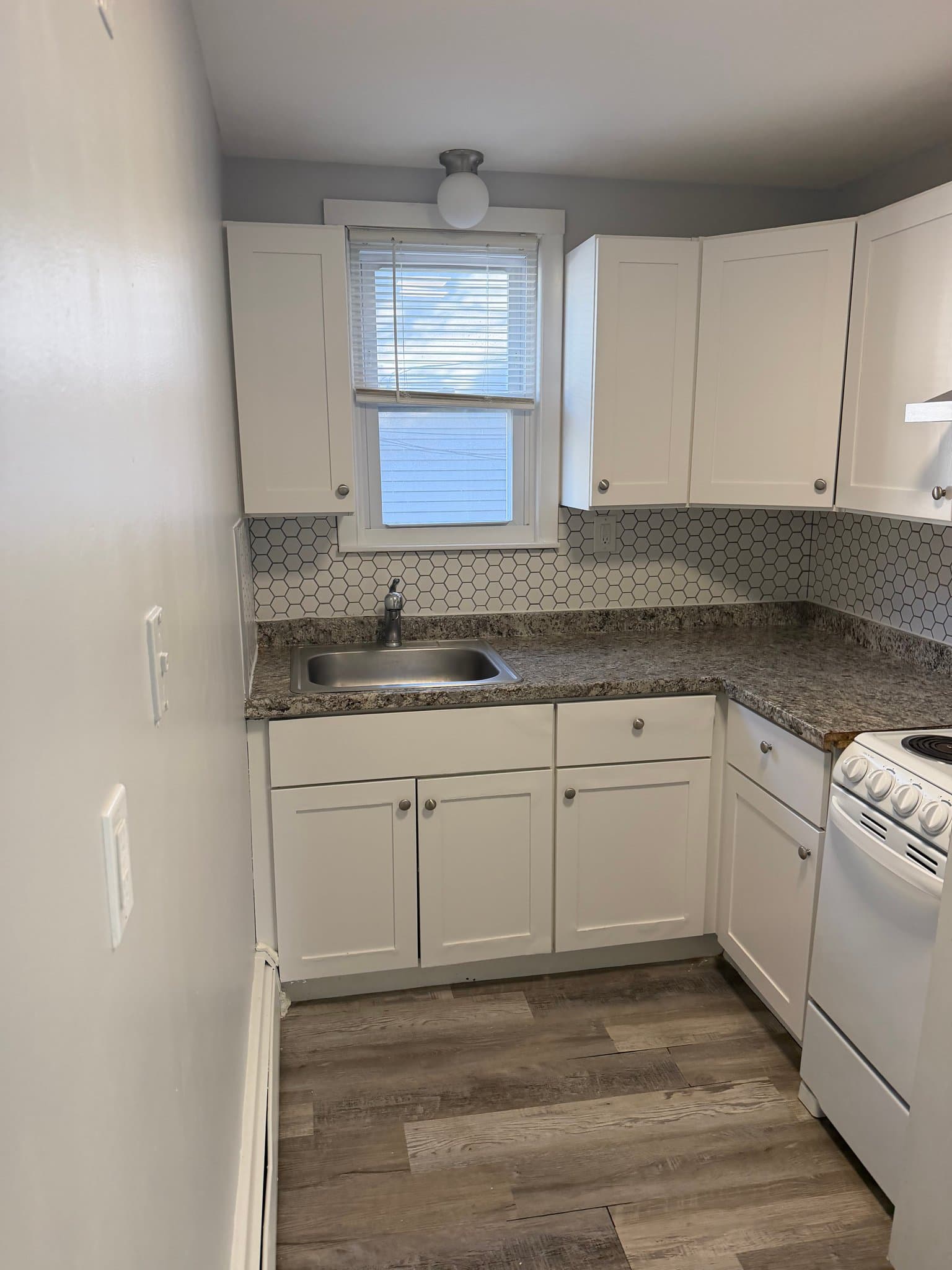 Worcester Condo: 27 Bowdoin St
