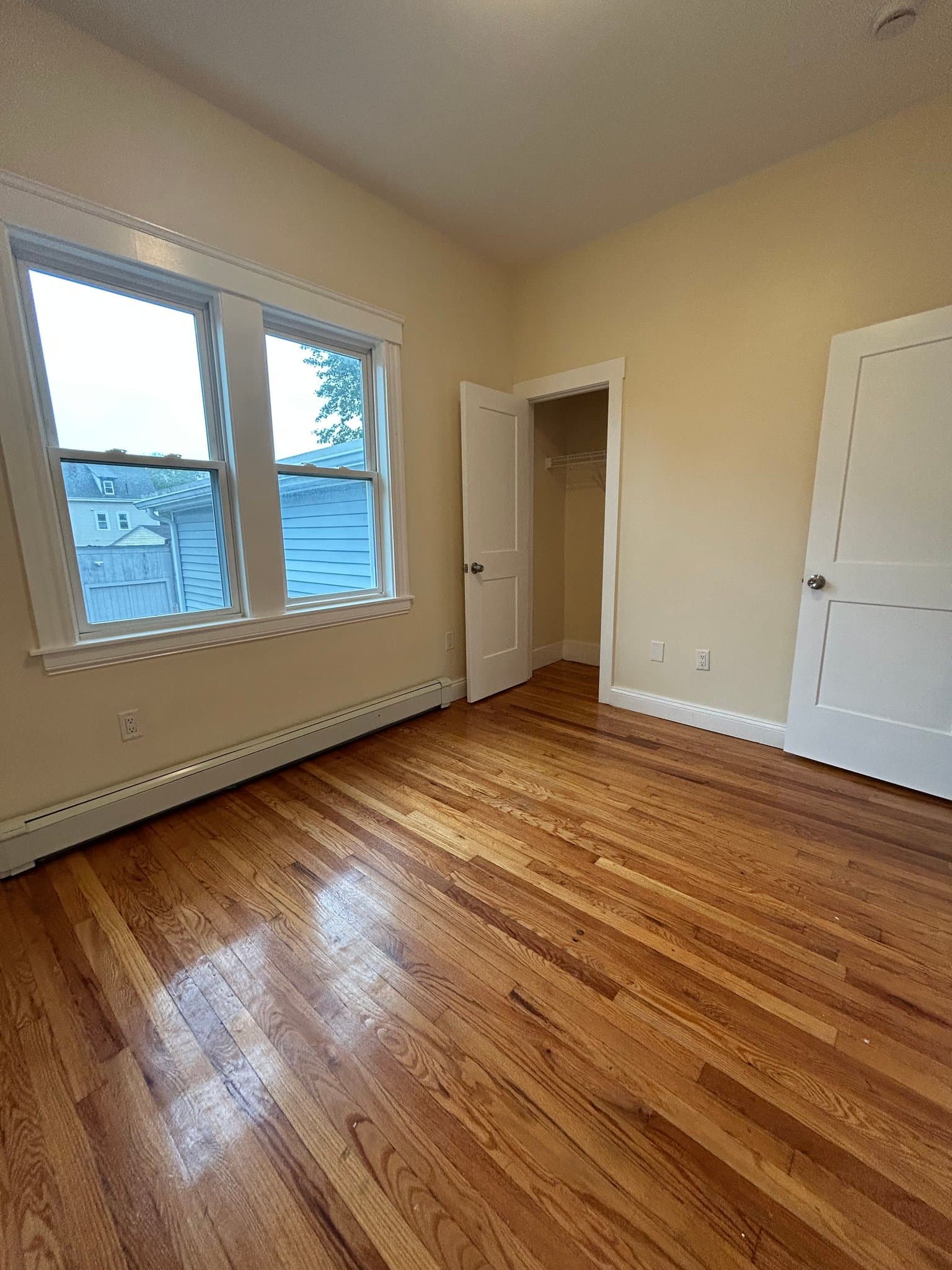 Lynn Apartment: 77-79 Chestnut St, Lynn, MA 01902, USA