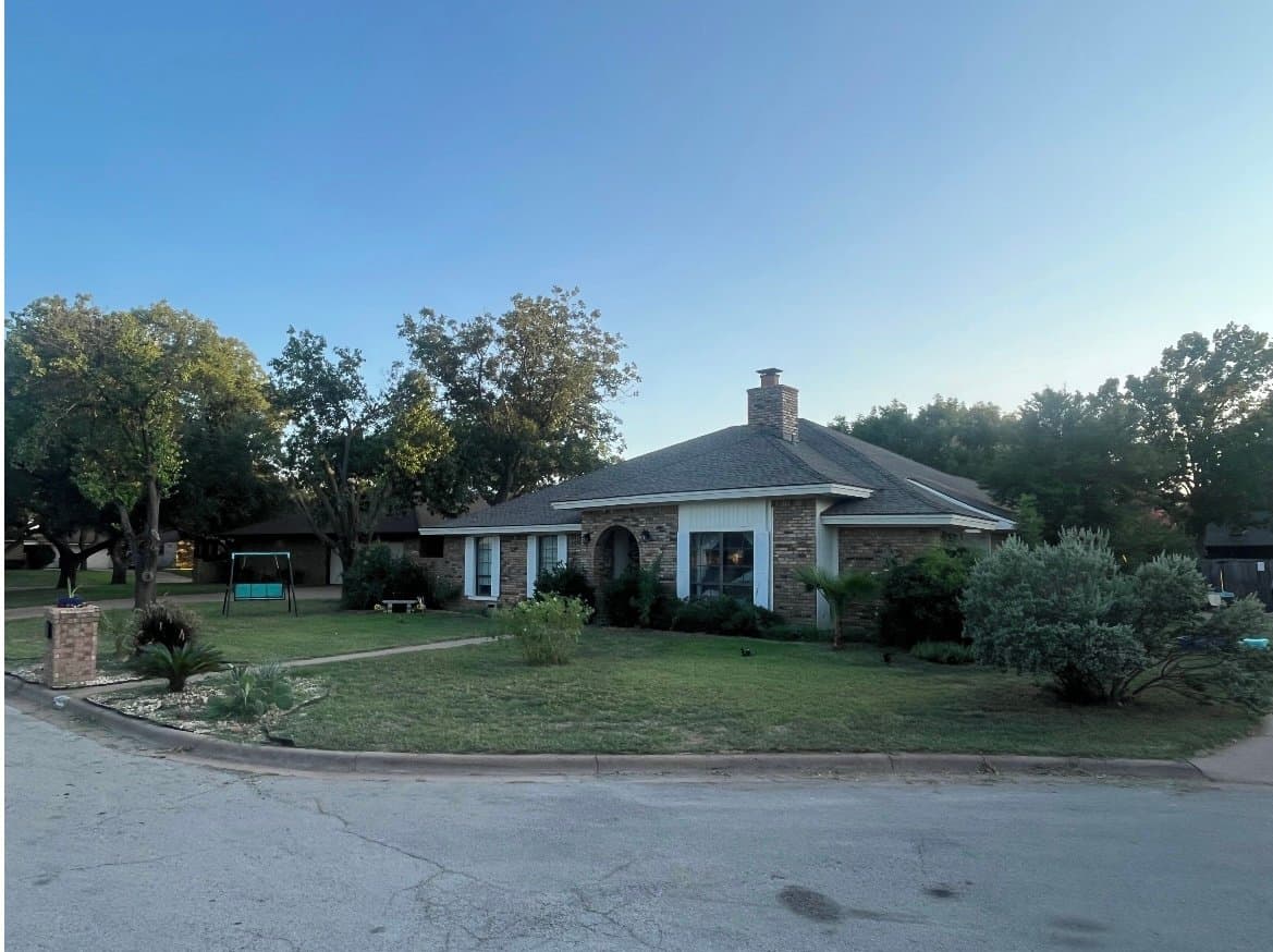 Abilene House: 3034 Woodway Cir