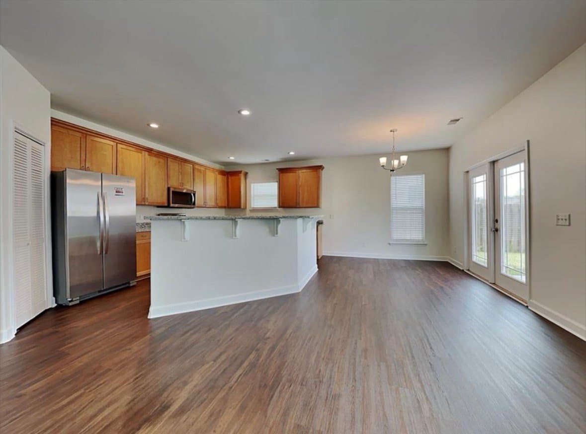Pooler House: ⁠114 Somersby Blvd