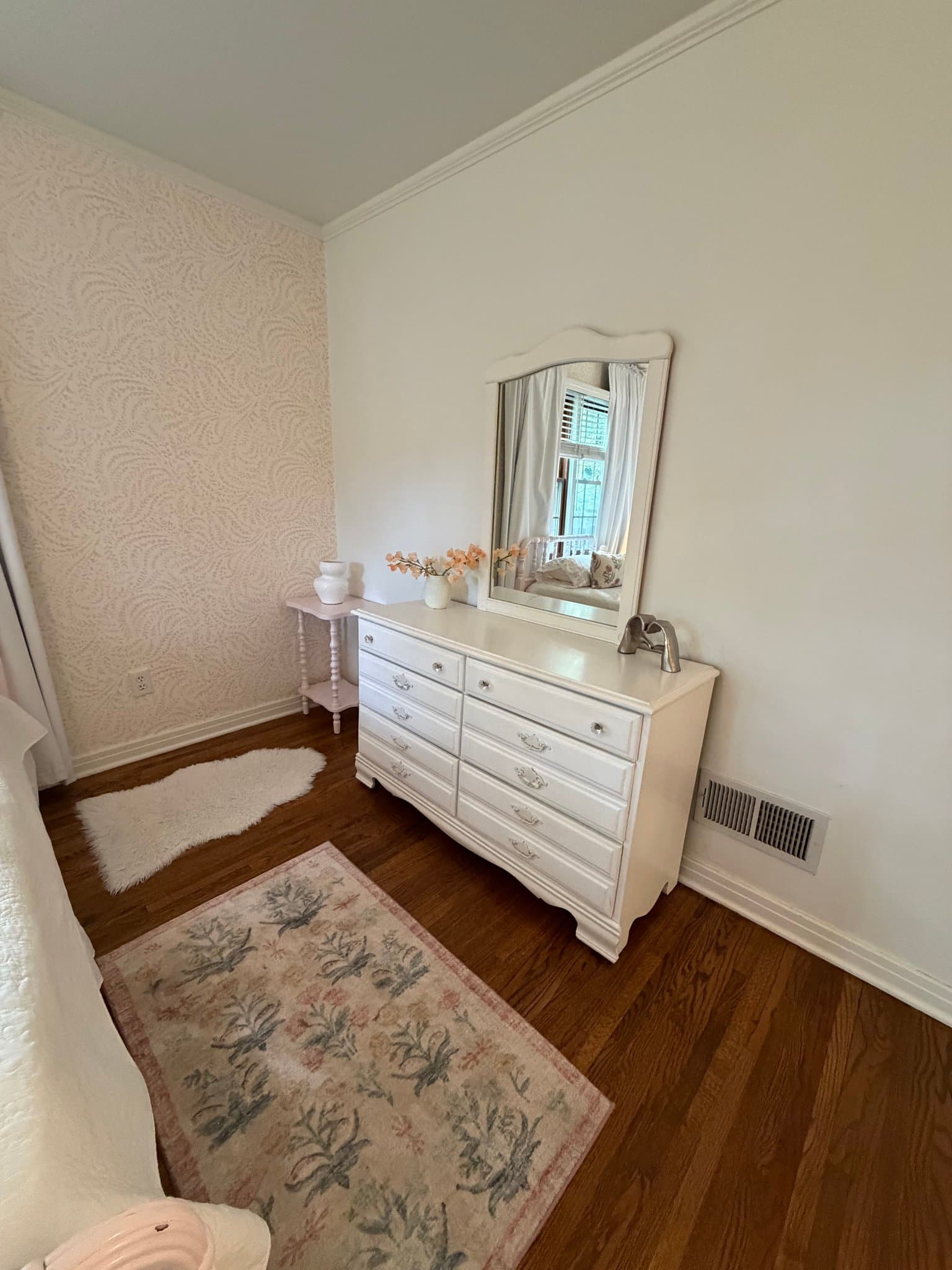 Eastborough House: 58 S Stratford Rd
