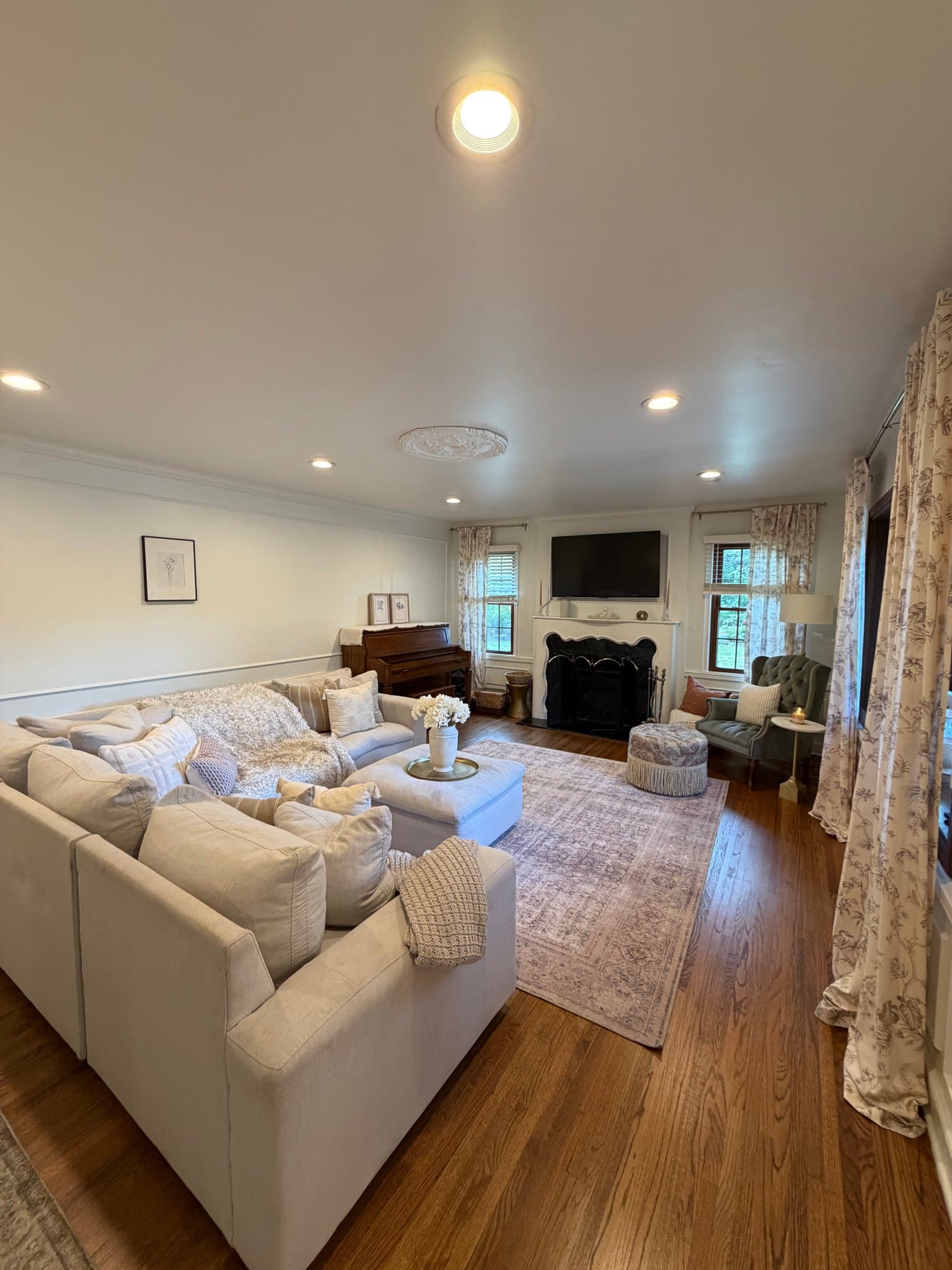 Eastborough House: 58 S Stratford Rd