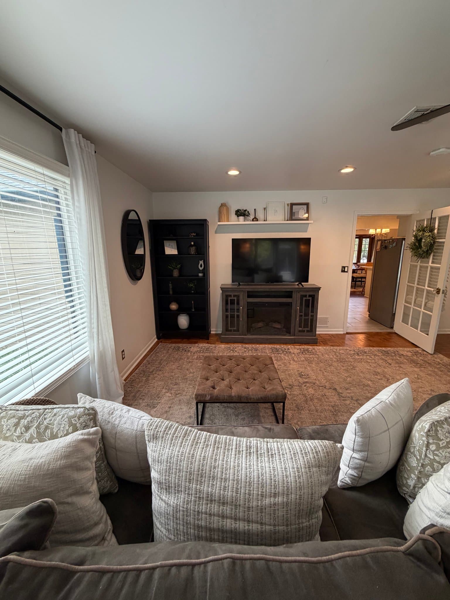 Eastborough House: 58 S Stratford Rd