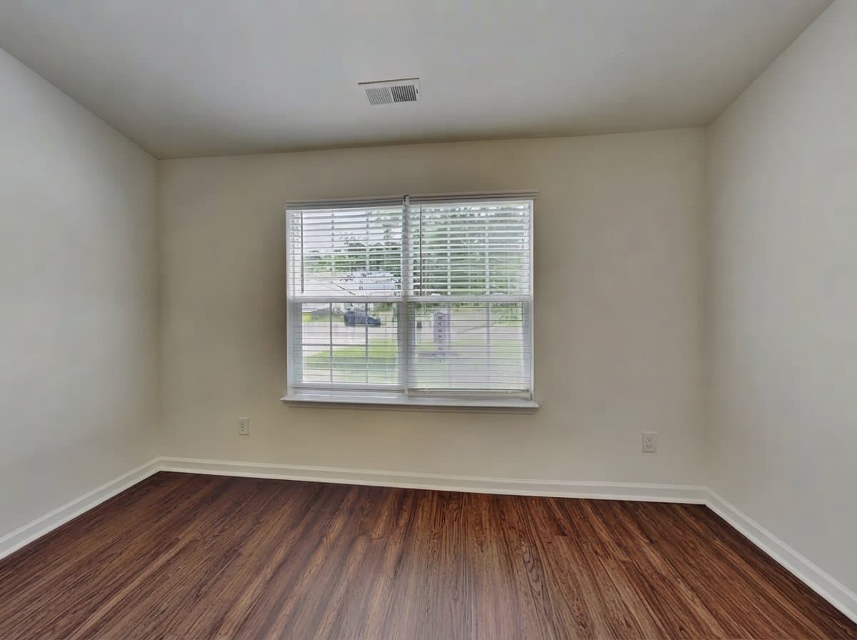 Raleigh House: 4137 Taylor Oaks Dr