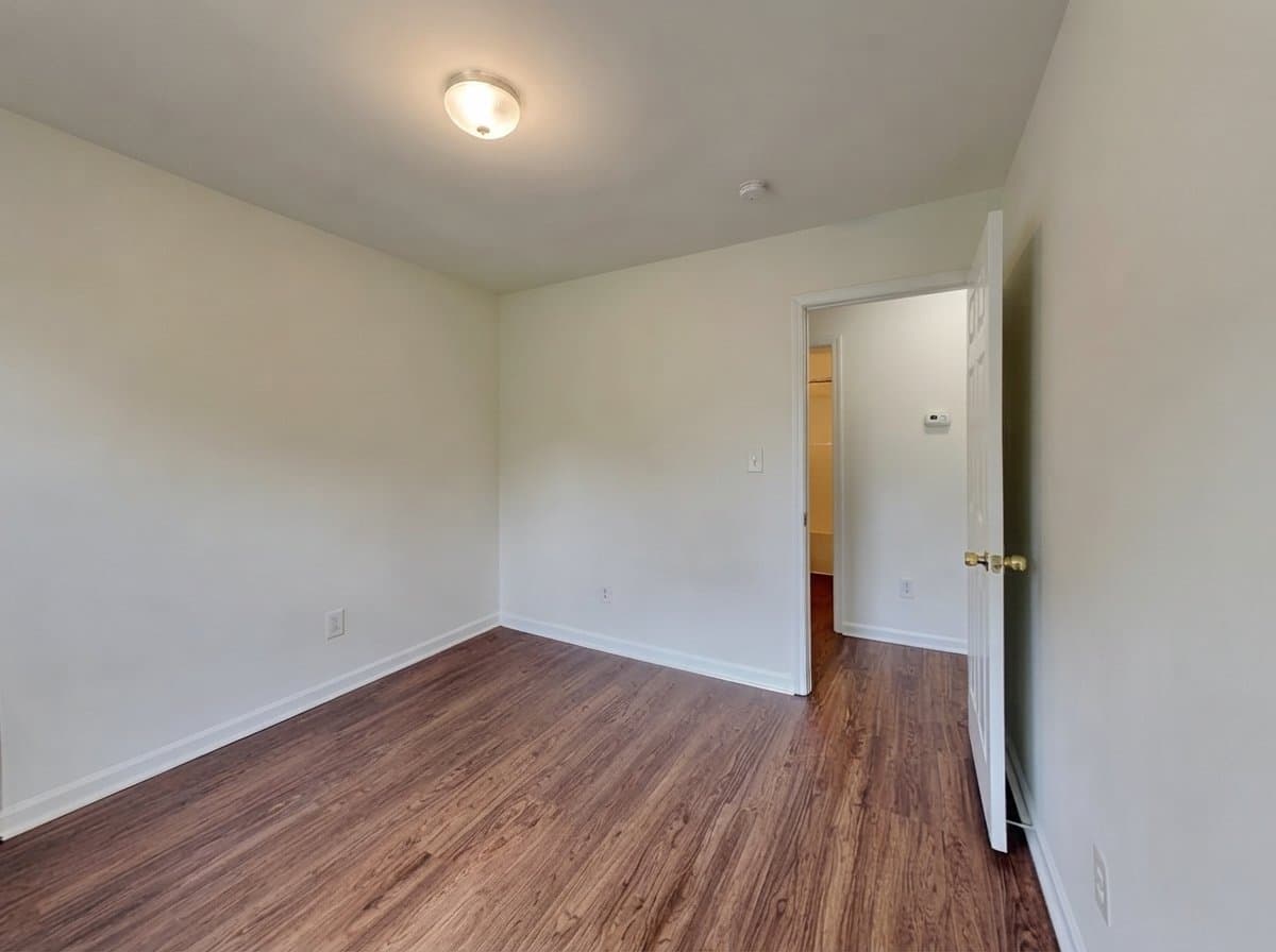 Raleigh House: 4137 Taylor Oaks Dr