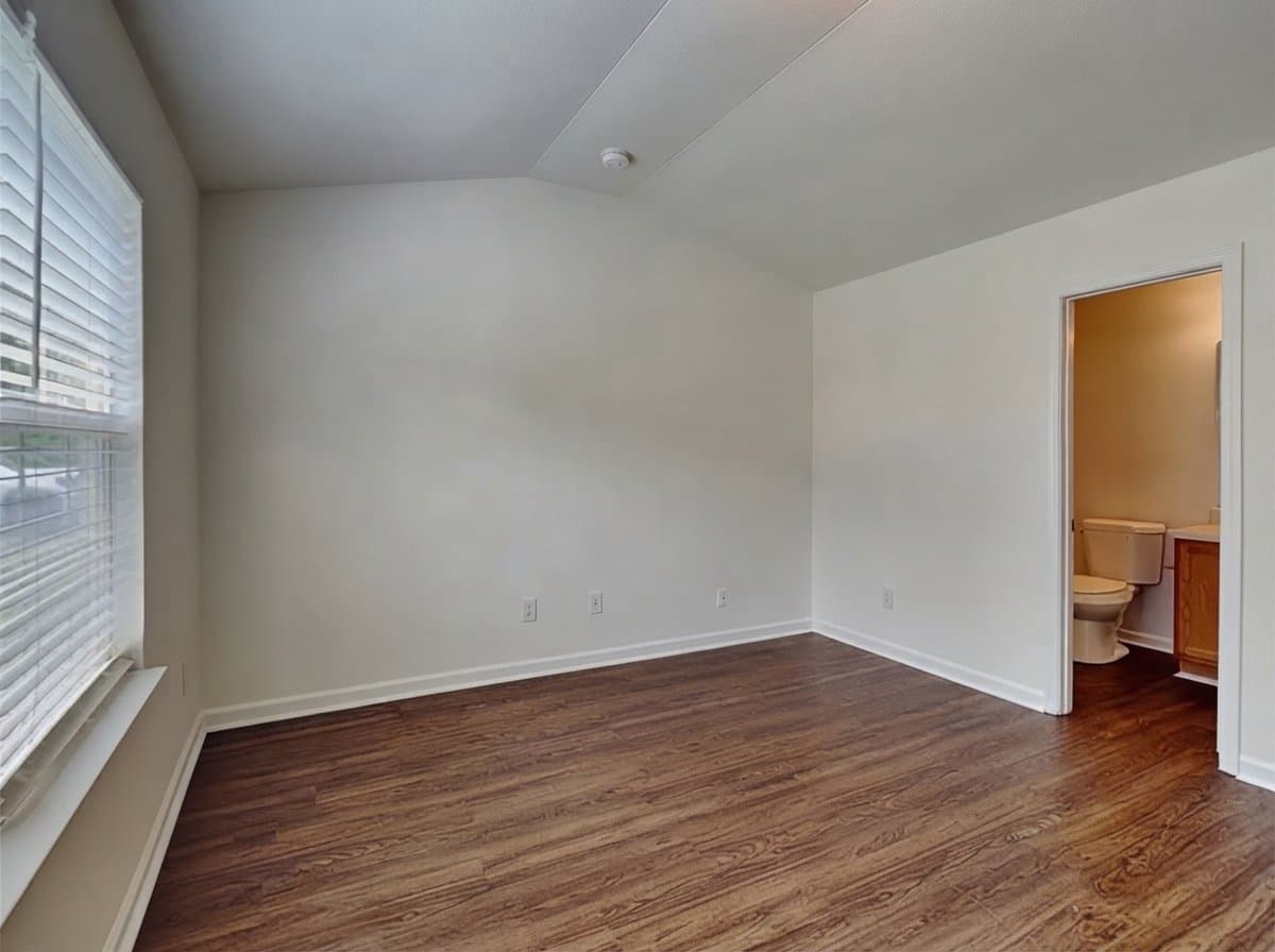 Raleigh House: 4137 Taylor Oaks Dr