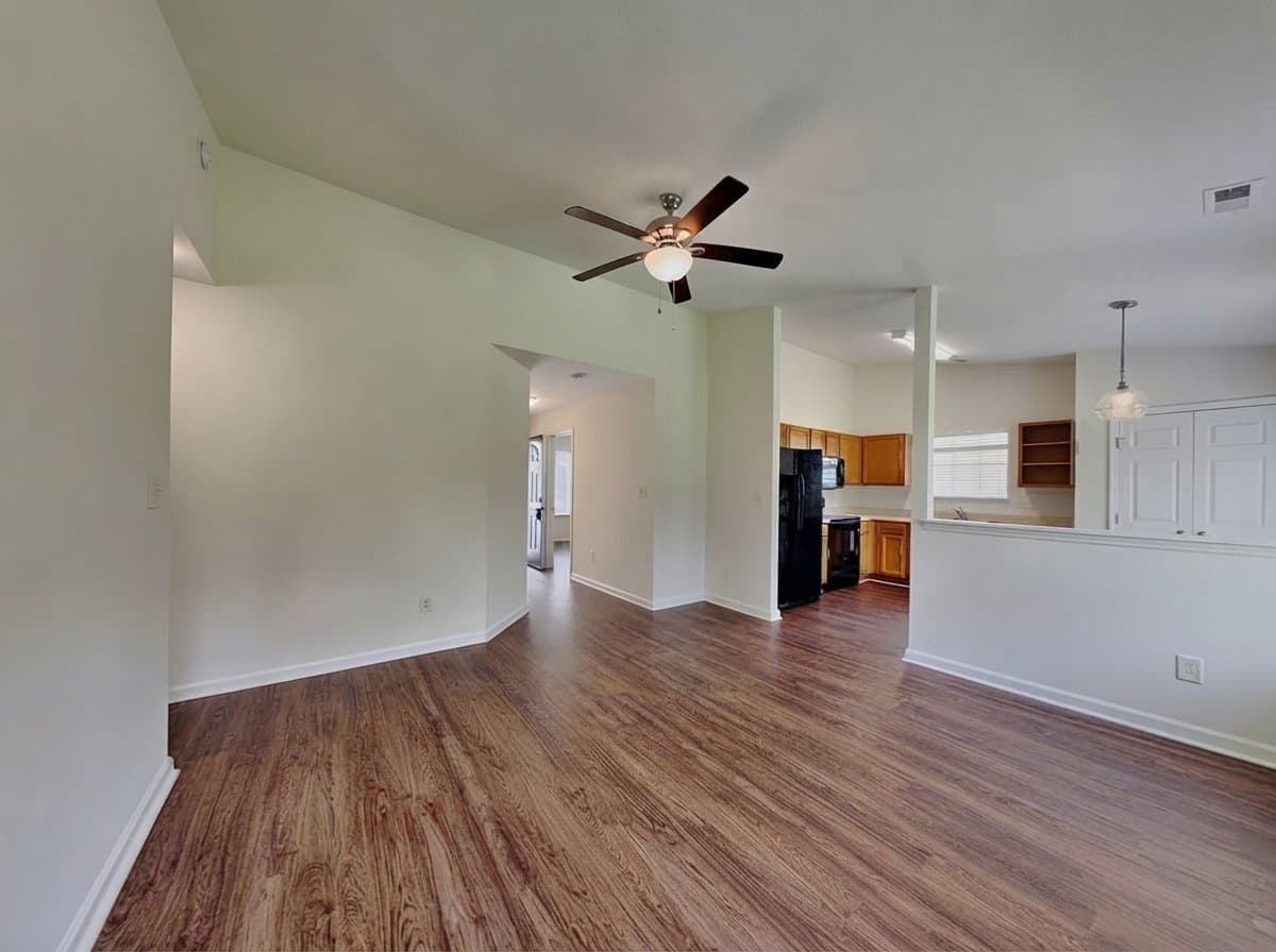 Raleigh House: 4137 Taylor Oaks Dr