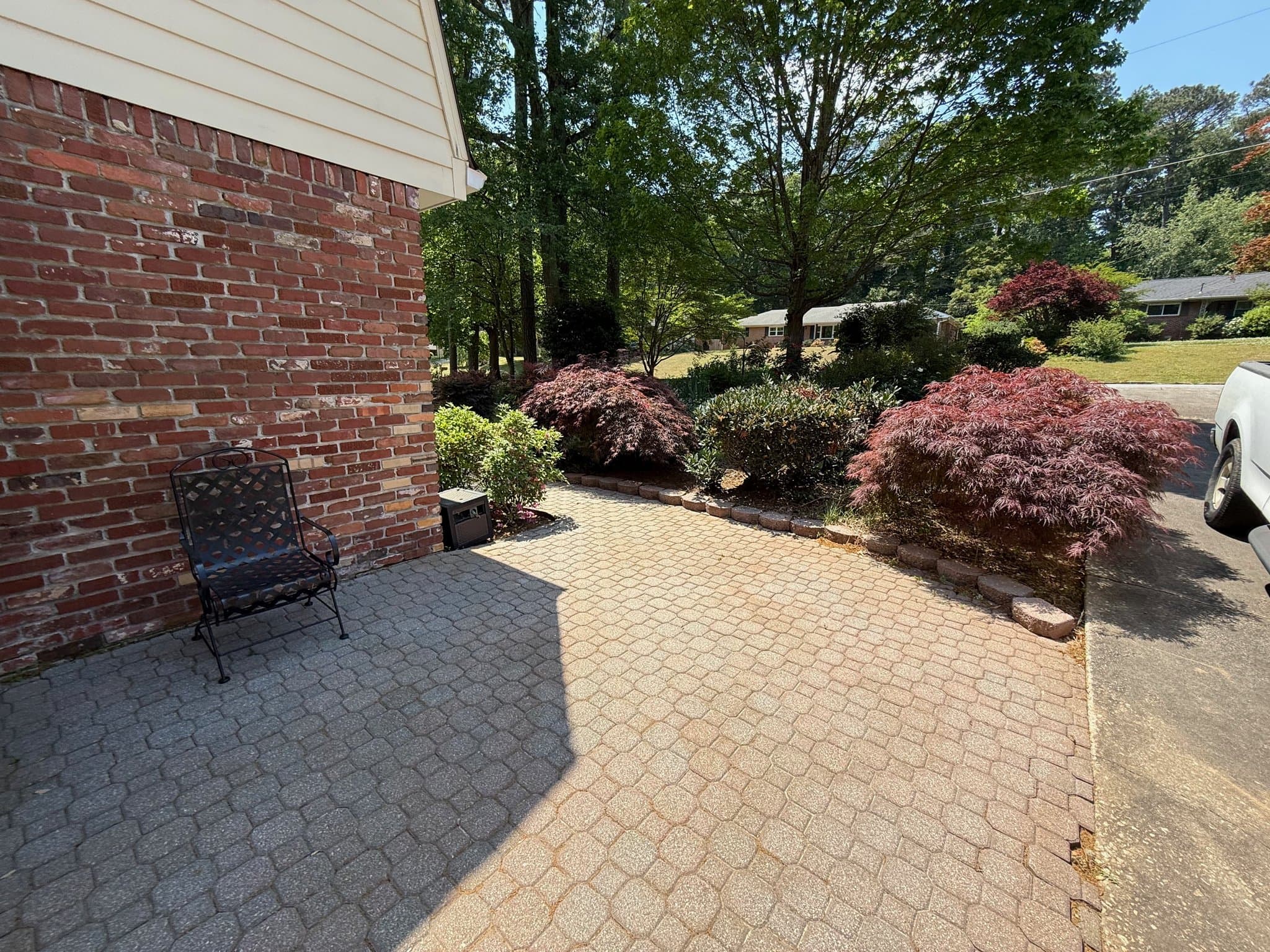 Tucker House: 1745 Samaria Trl