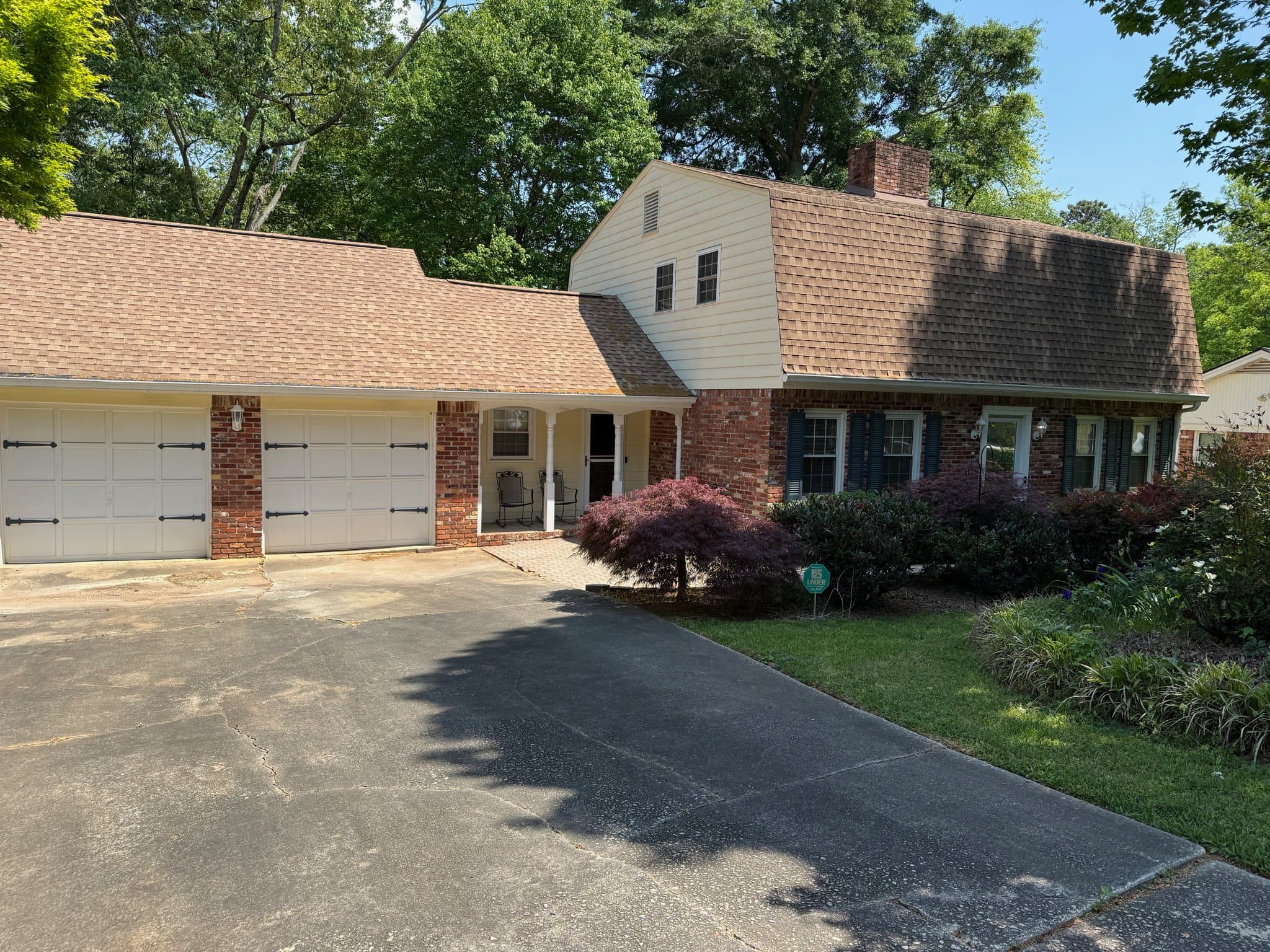 Tucker House: 1745 Samaria Trl