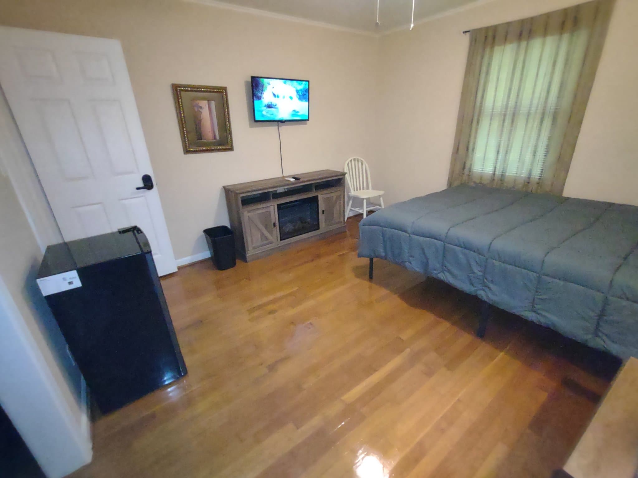 Norcross Single Room: 5823 Button gwinnett pl