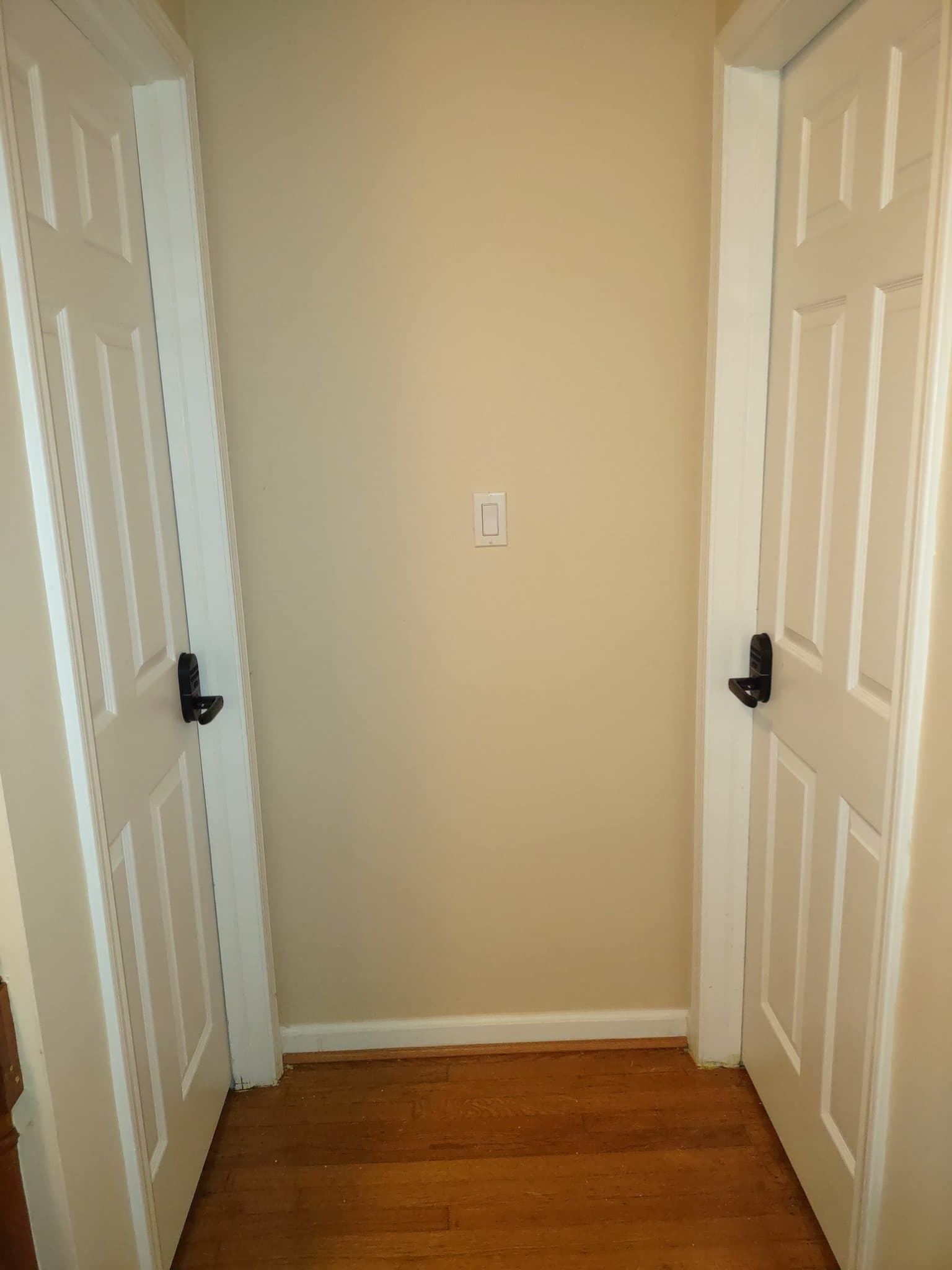 Norcross Single Room: 5823 Button gwinnett pl