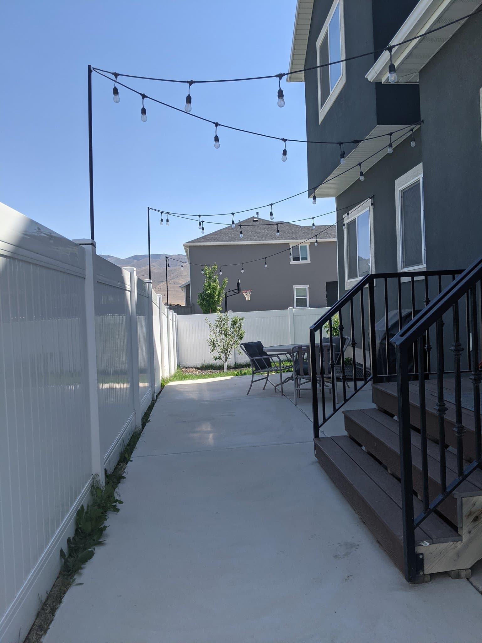 EAGLE MOUNTAIN House: 7462 N HUTCH LN,