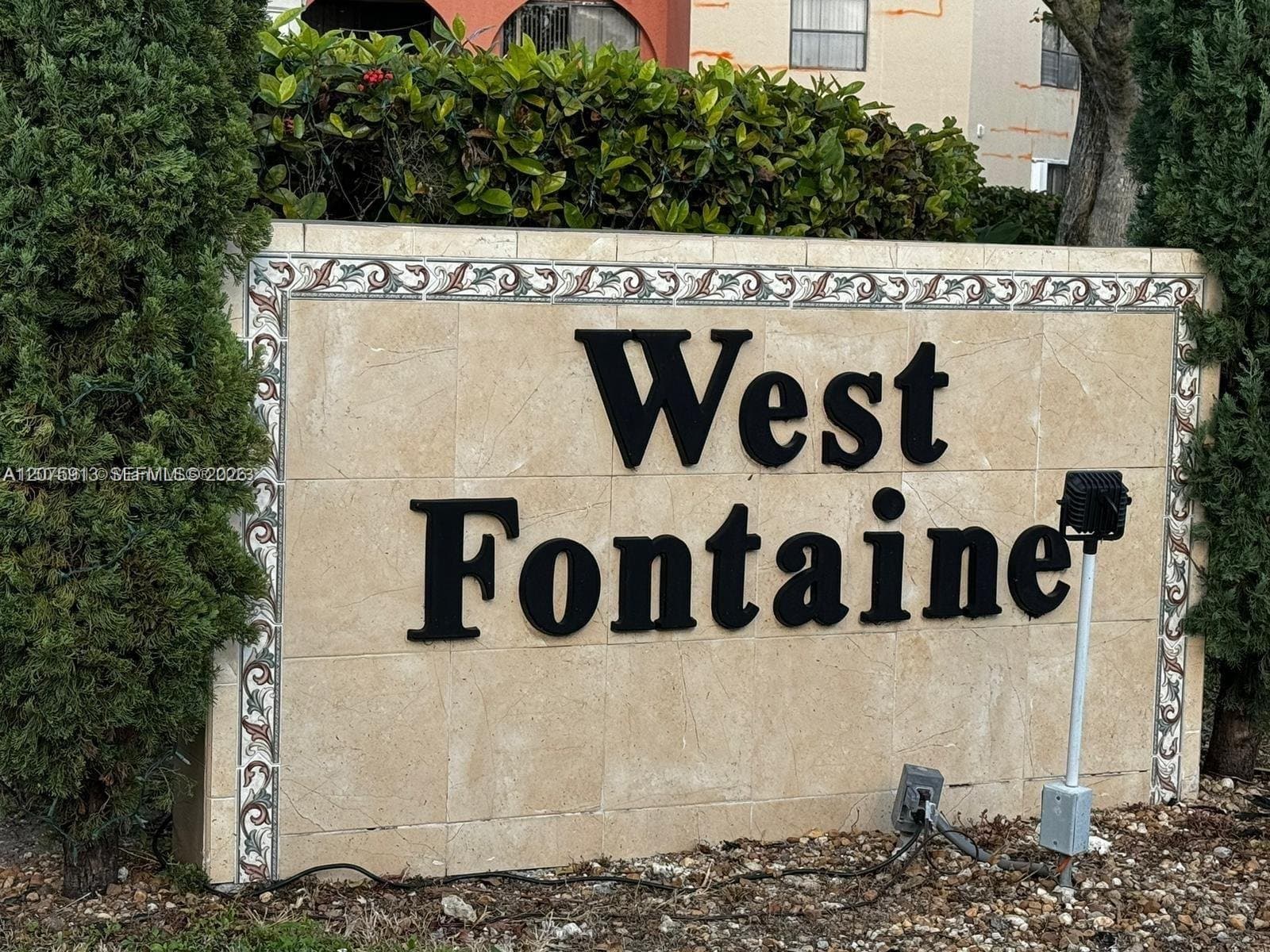 Miami Condo: 10257 NW 9th St Cir
