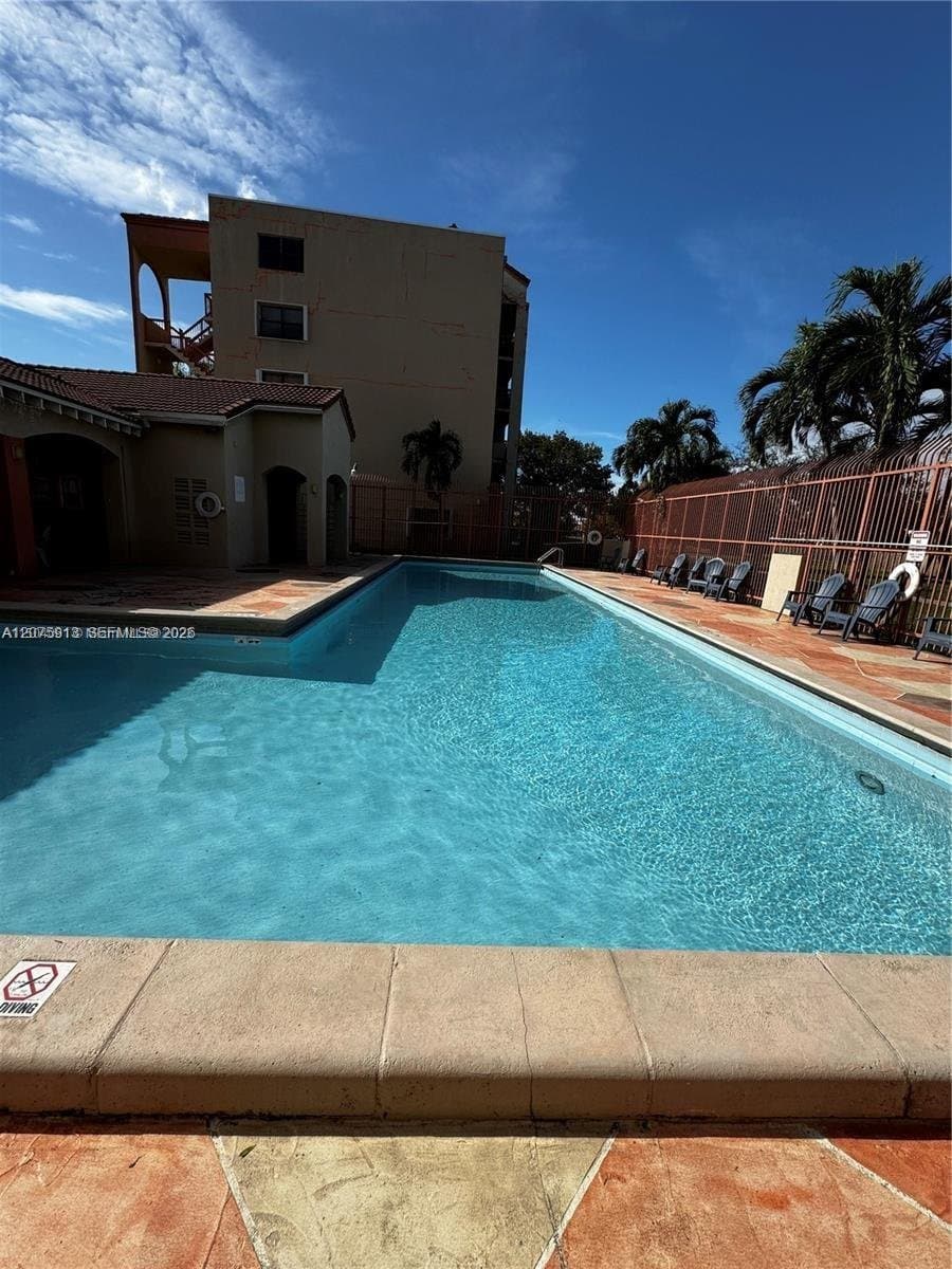 Miami Condo: 10257 NW 9th St Cir