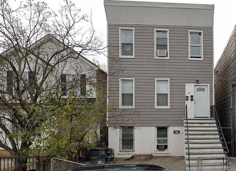 Jersey City Apartment: 79 Myrtle Ave