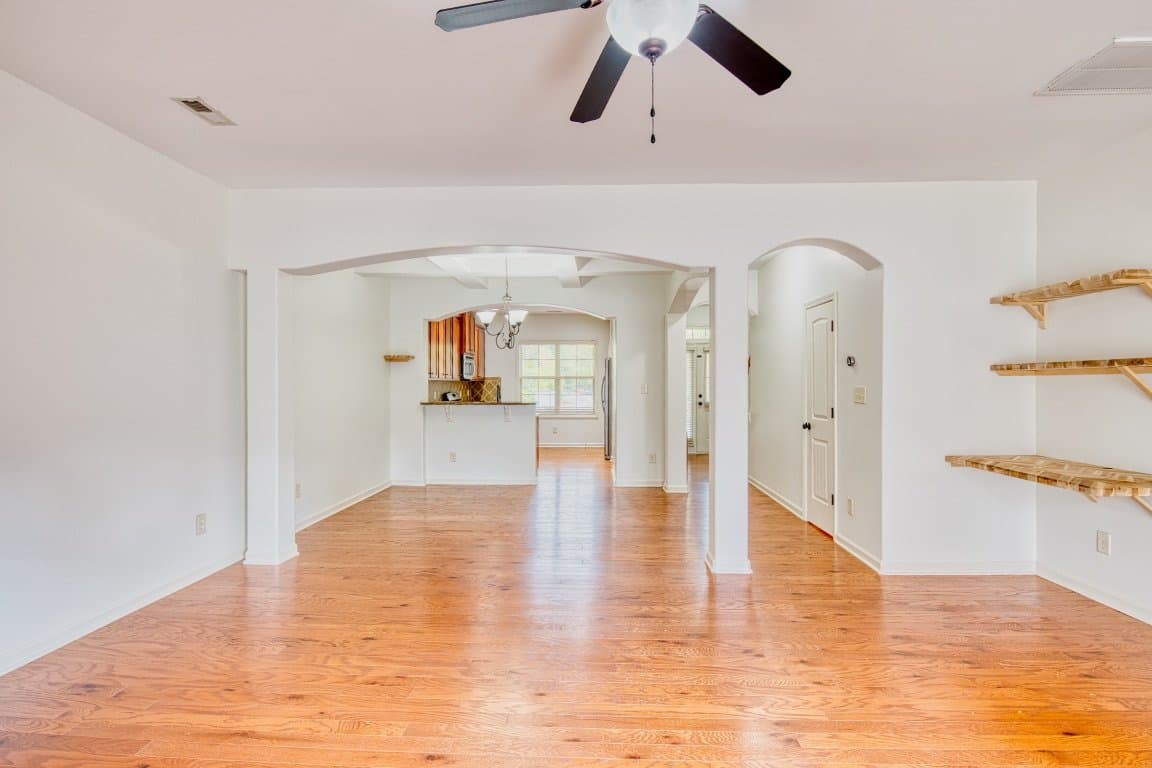 Cary Townhome: 419 Matheson Pl