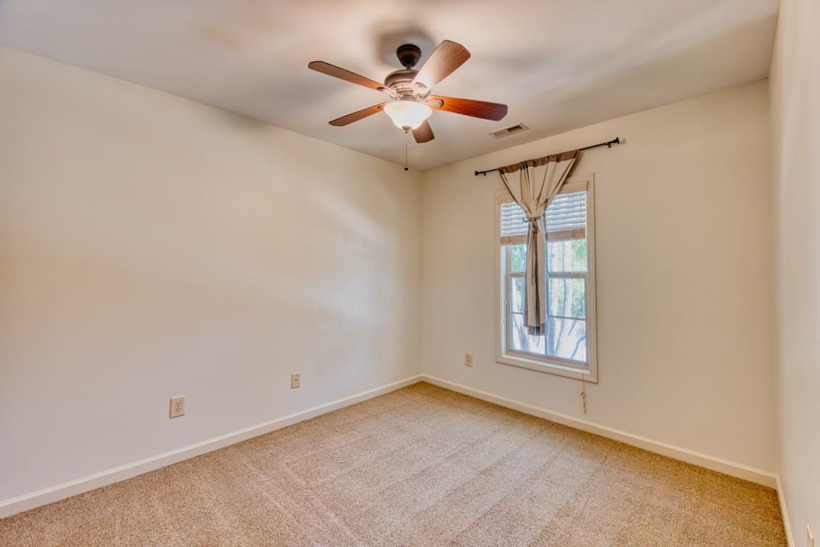 Cary Townhome: 419 Matheson Pl