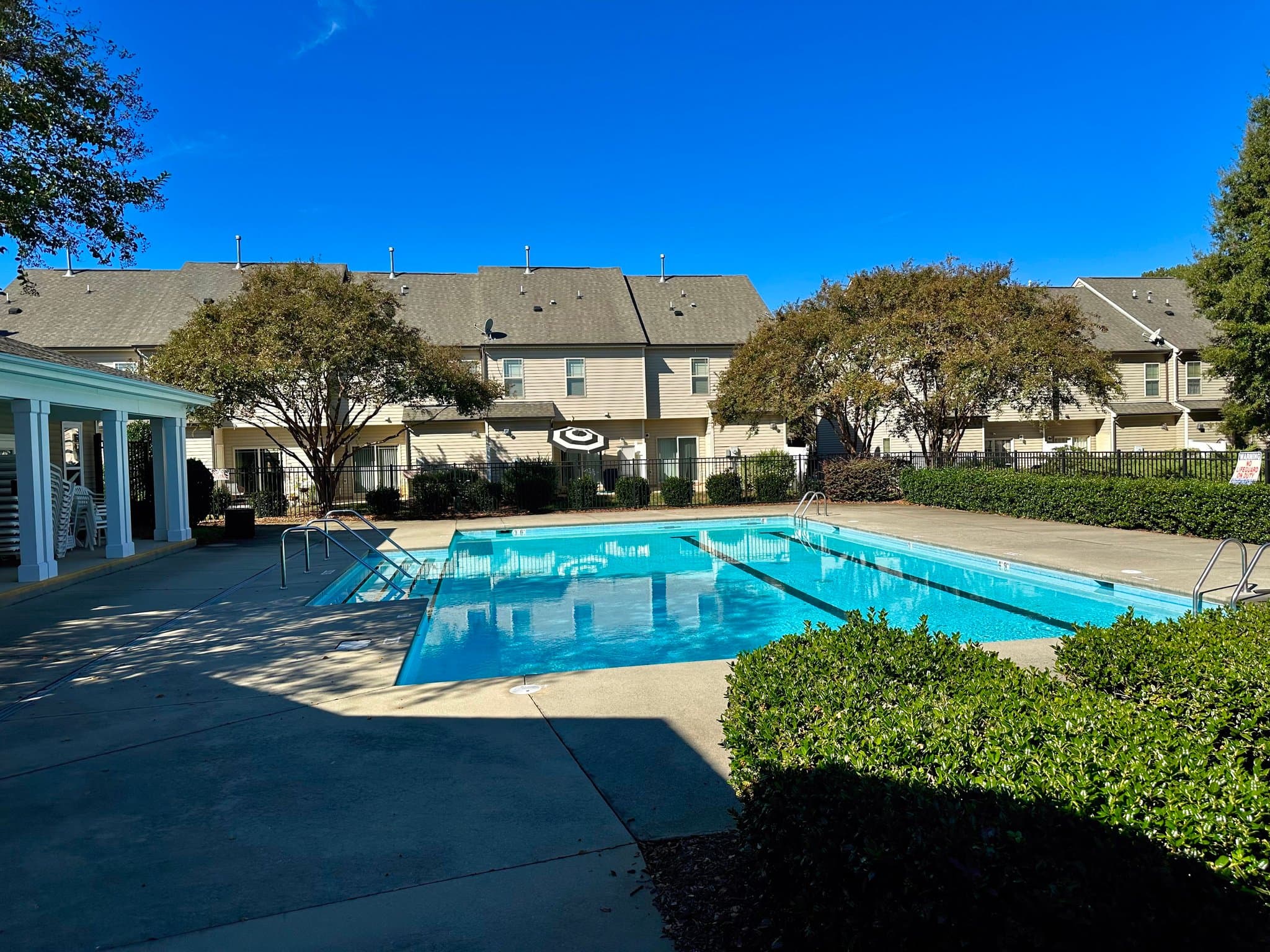 Cary Townhome: 419 Matheson Pl