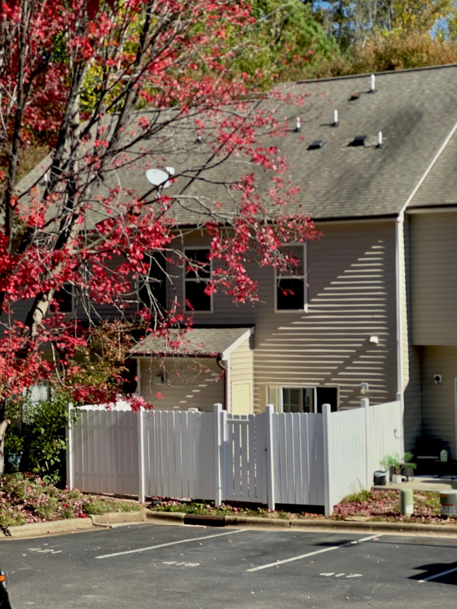 Cary Townhome: 419 Matheson Pl