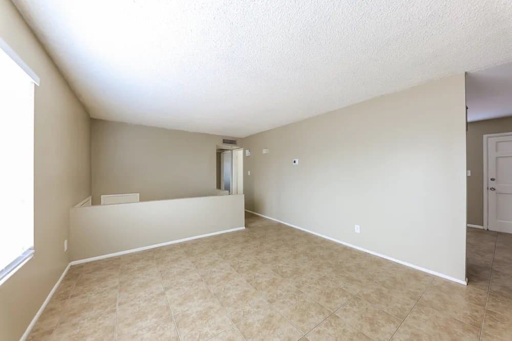 Phoenix House: 4428 E Alta Vista Rd