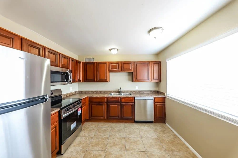 Phoenix House: 4428 E Alta Vista Rd