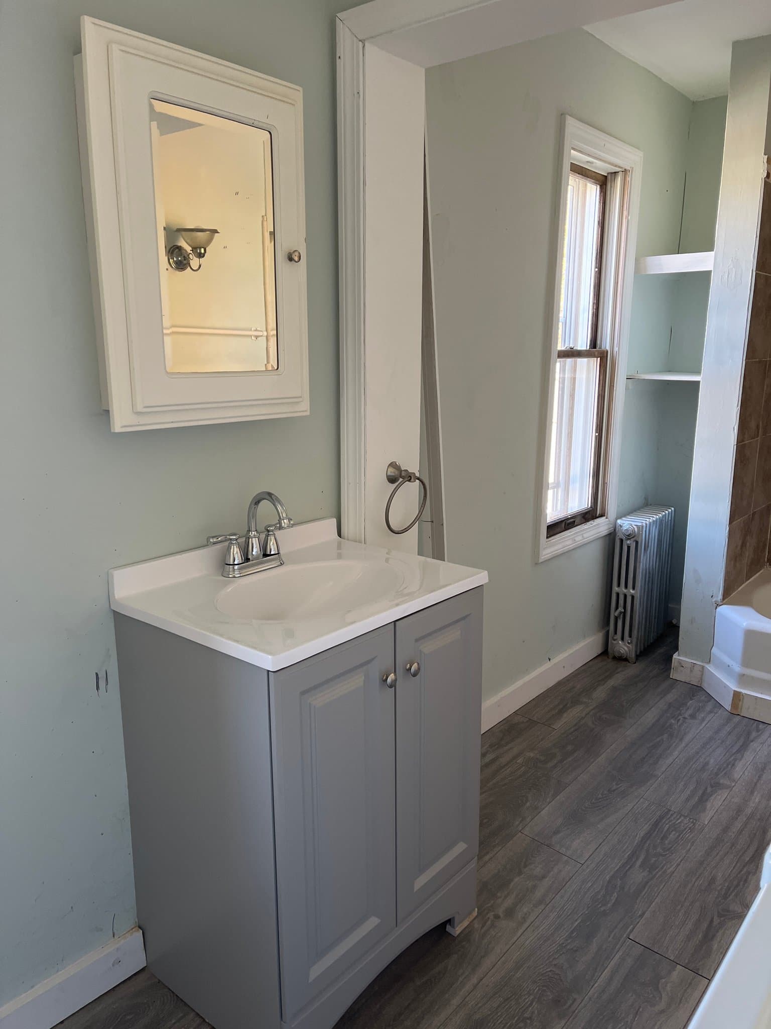 Pittsfield Apartment: 82 Henry Ave