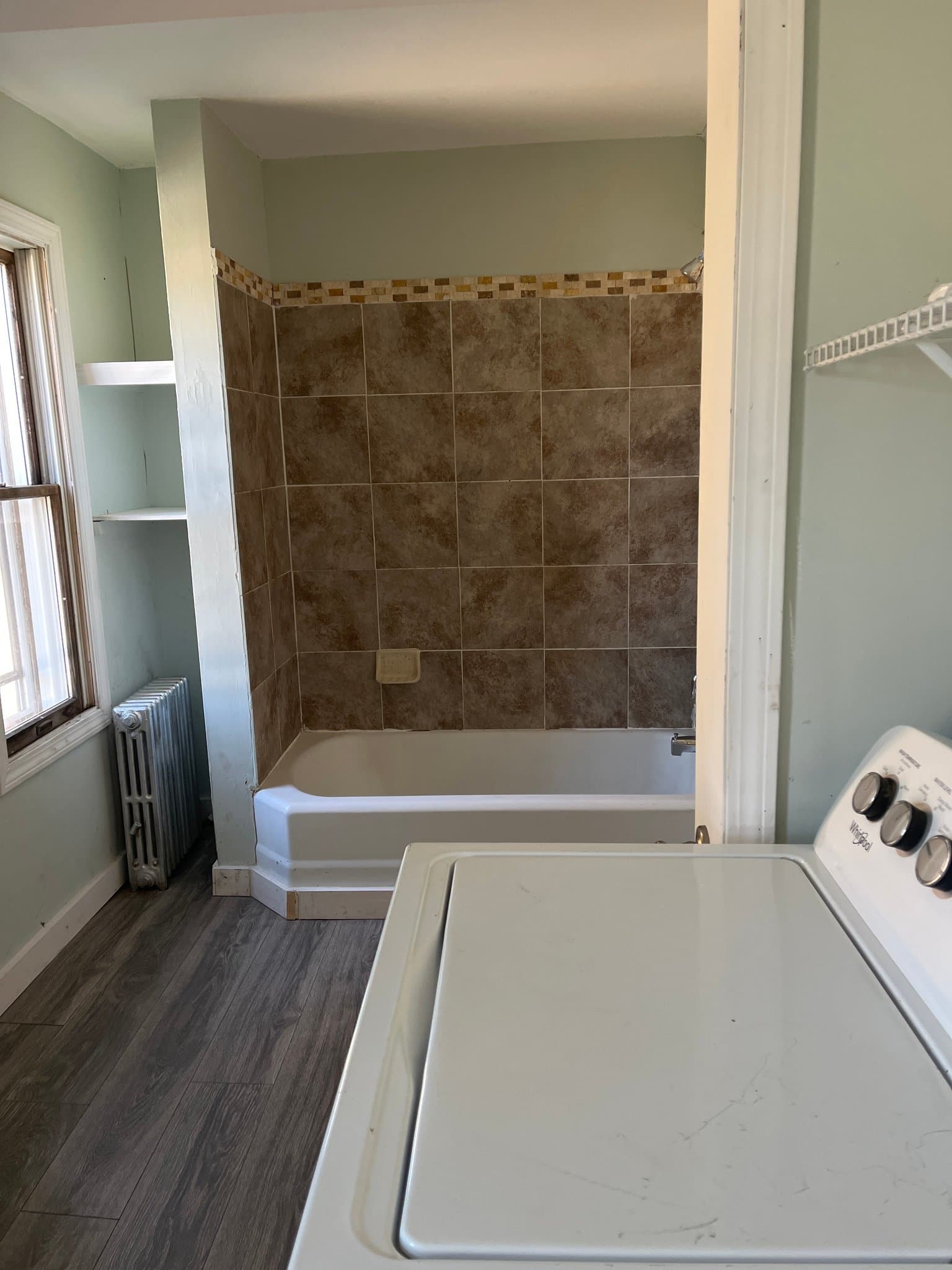 Pittsfield Apartment: 82 Henry Ave
