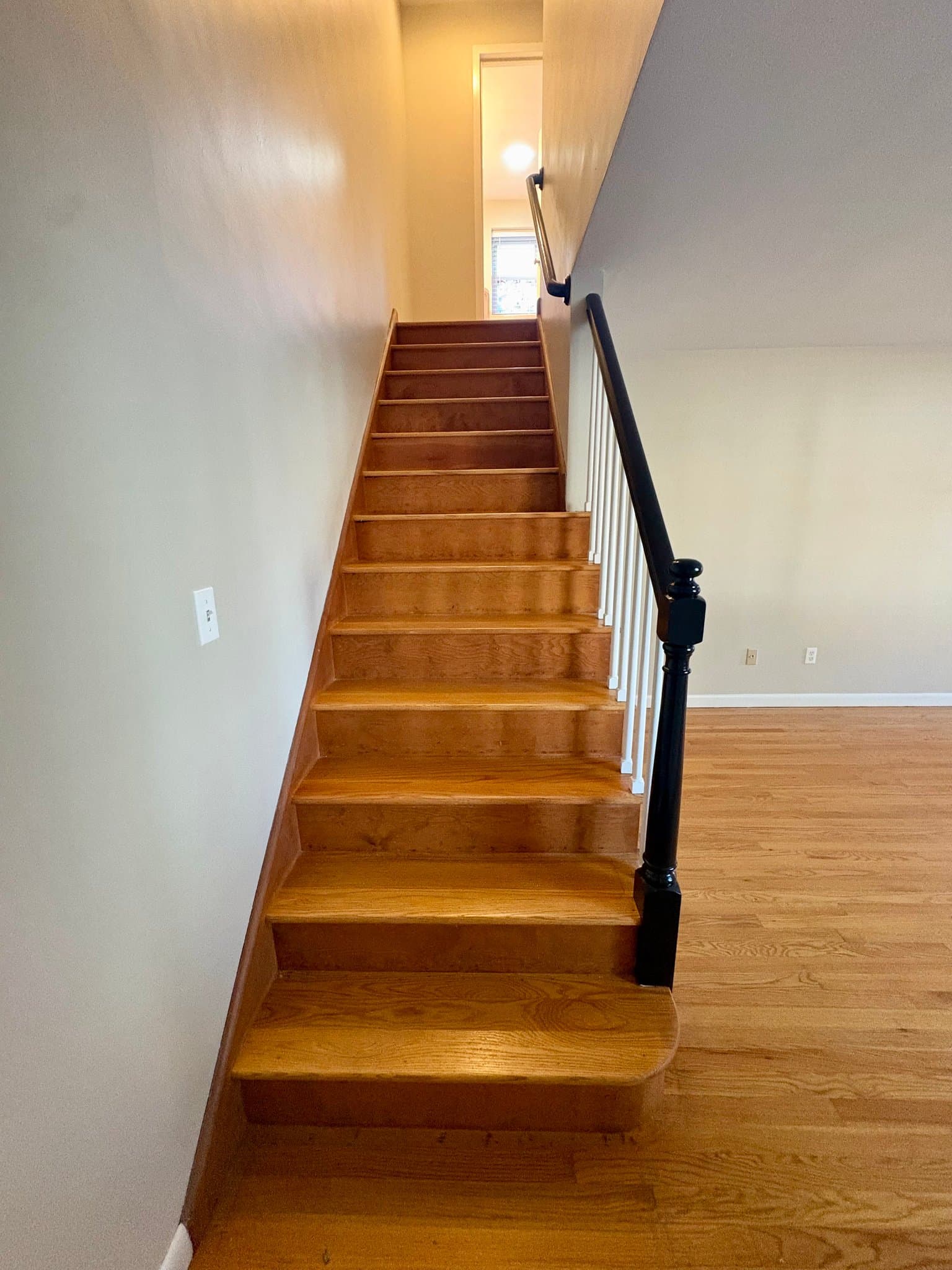 West Hartford Townhome: 97 Shadow Lane