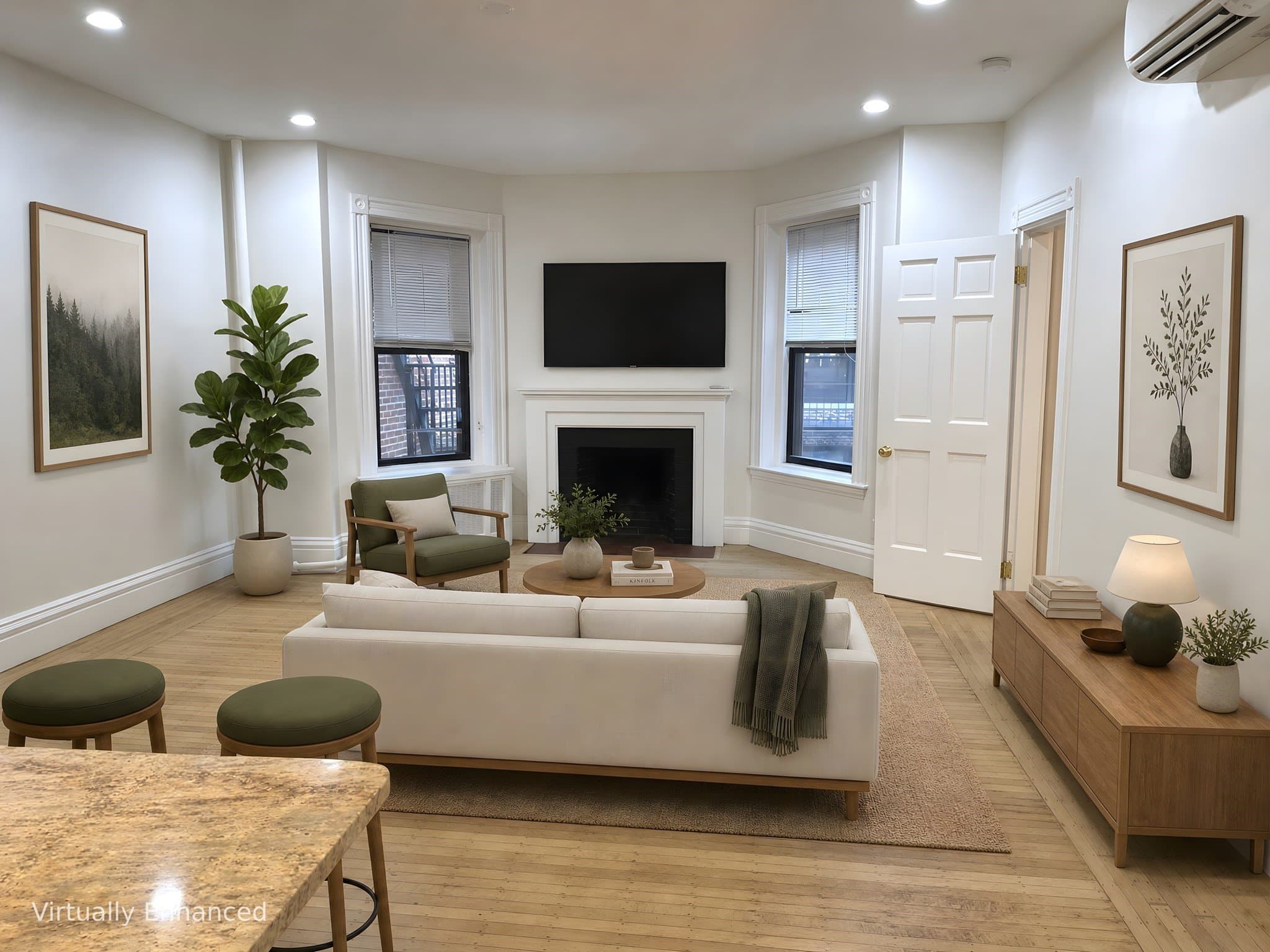 Boston Apartment: 174 Newbury St.