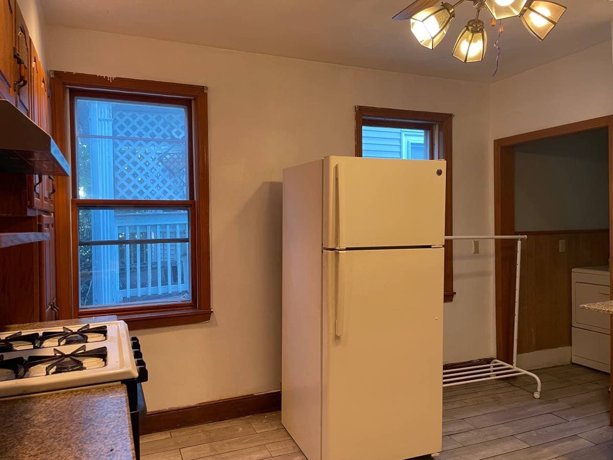 Belmont Single Room: 416 Trapelo Rd