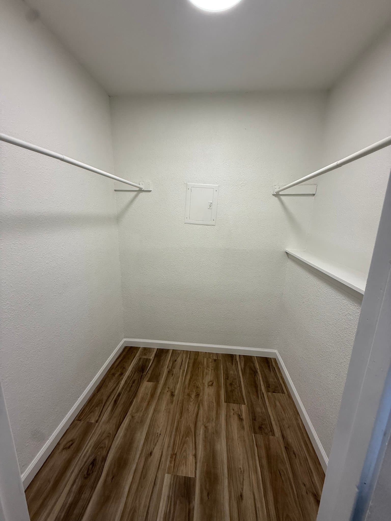 Wichita Apartment: 420 S Meridian Ave Apt 203