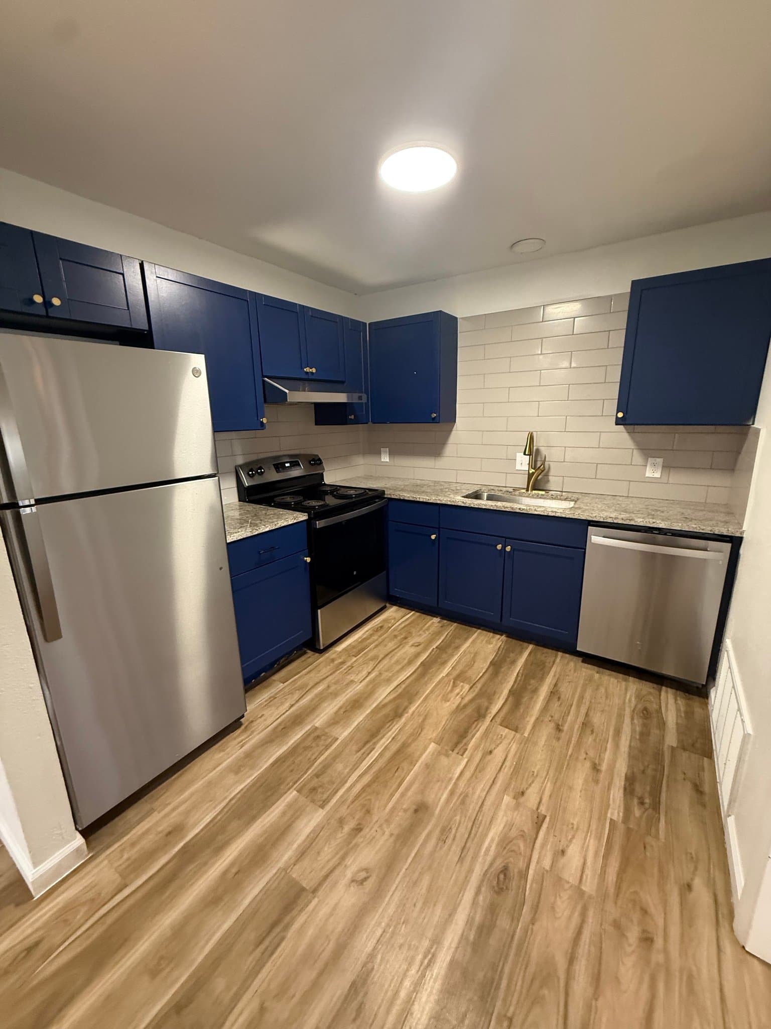 Wichita Apartment: 420 S Meridian Ave Apt 203