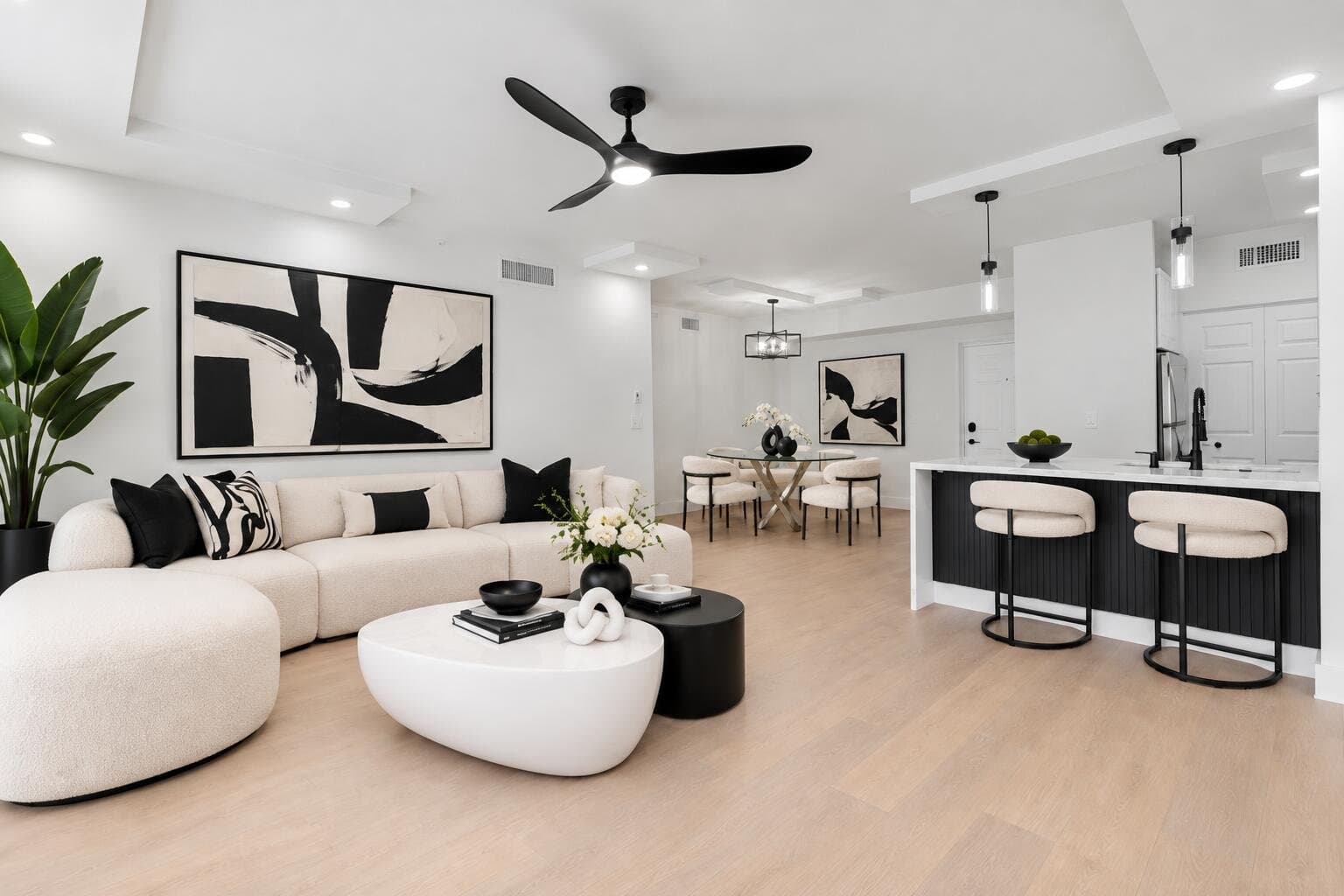 Wellington Condo: 11770 Saint Andrews Pl
